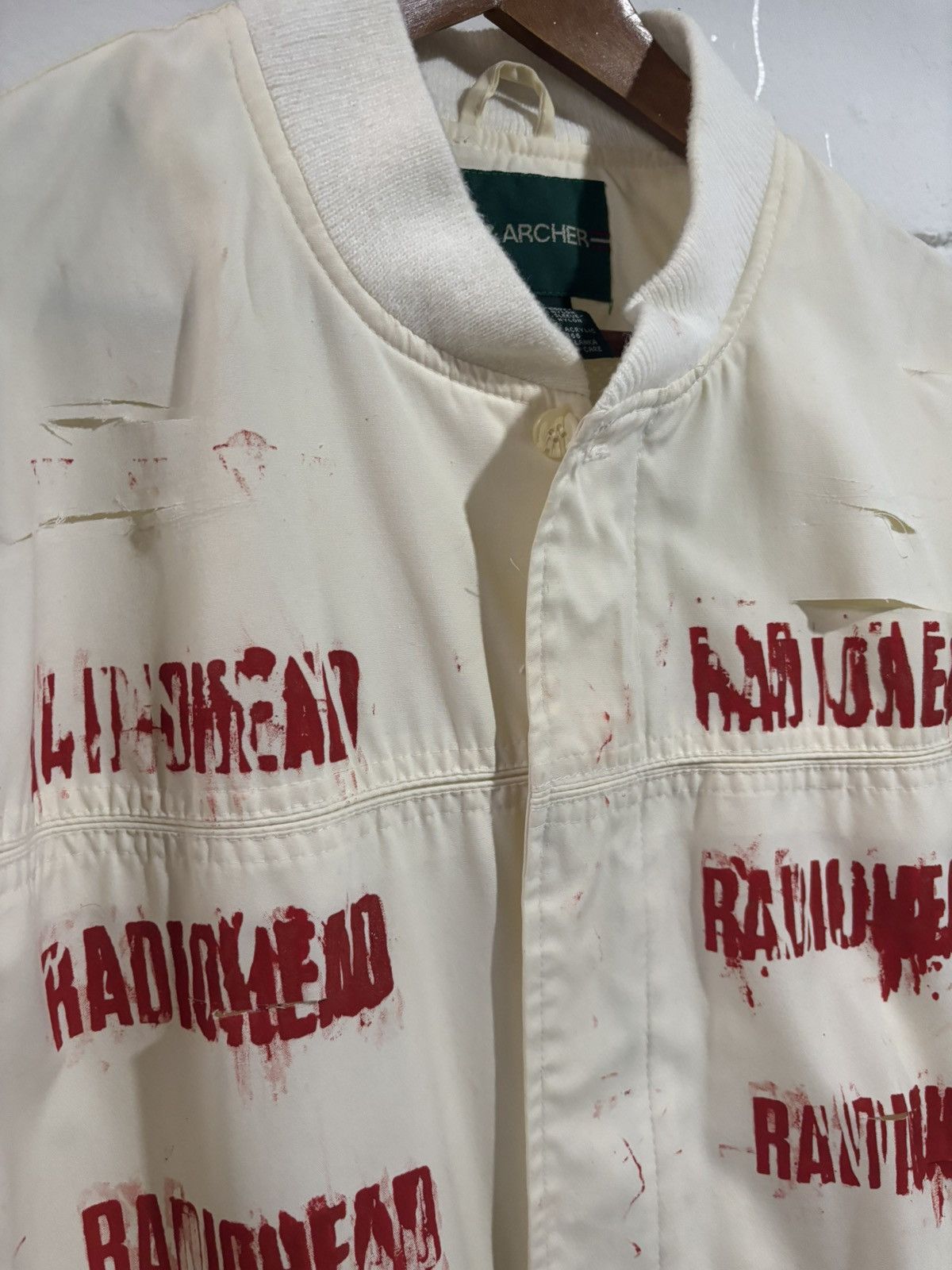 Band Tees × Other Distressed hand screen printed Radiohead jacket. Size L. Size US L / EU 52-54 / 3 - 2 Thumbnail
