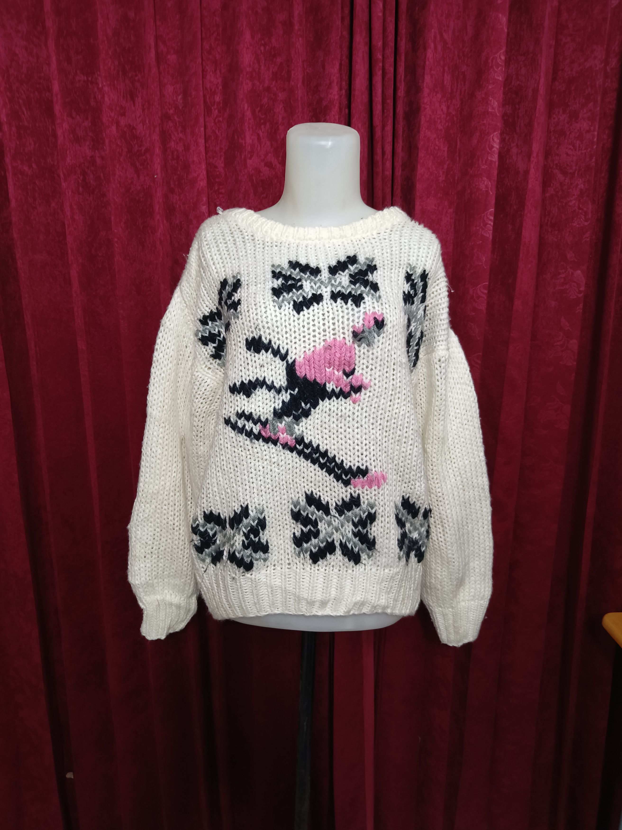 Vintage MAGNET Women's Ski Embroidered Motifs Knit Sweater