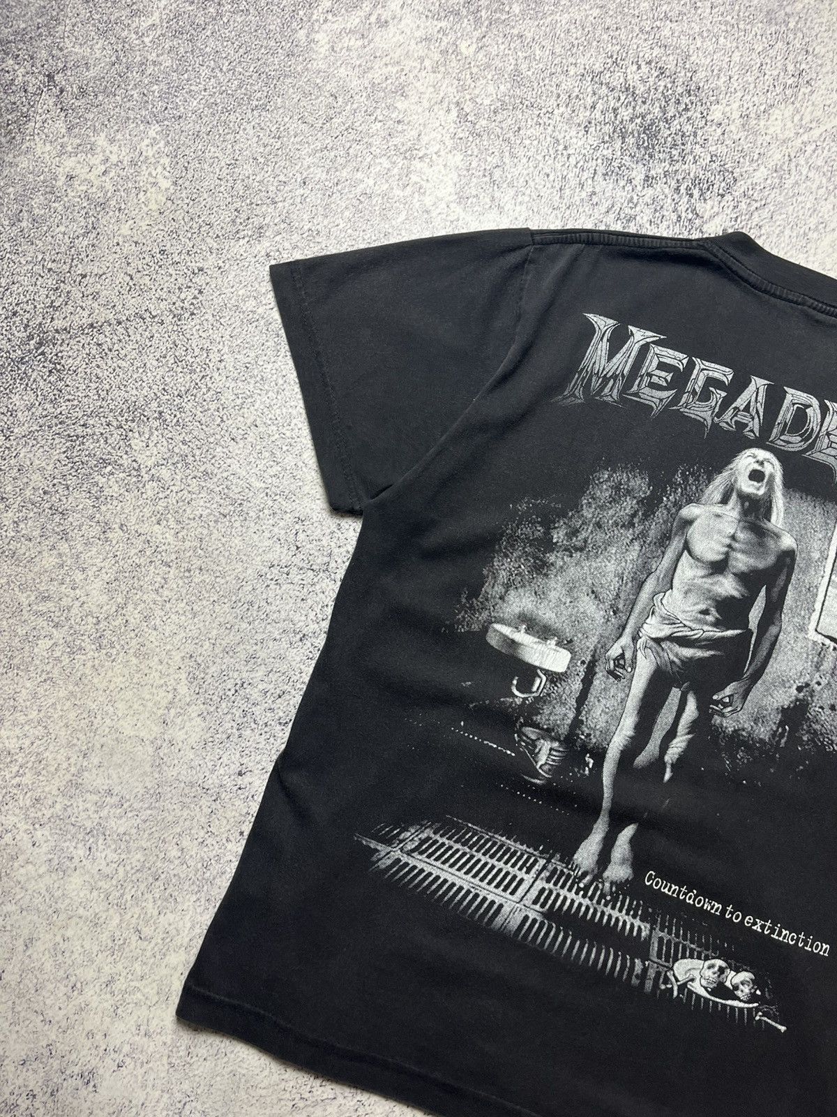 Band Tees Vintage Megadeth T-Shirt Single Stitch Reprint Moder Y2K Size US M / EU 48-50 / 2 - 16 Thumbnail