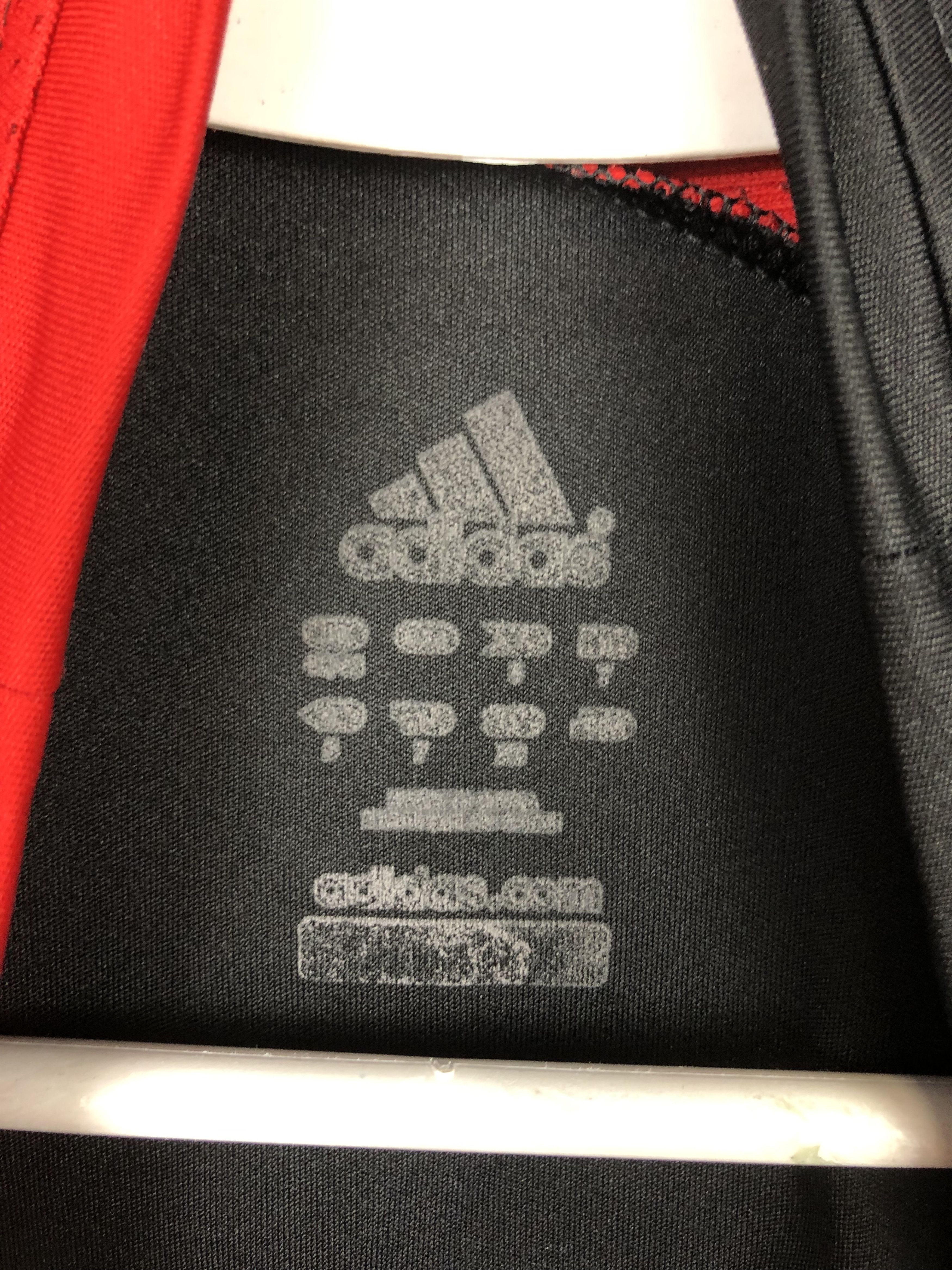 Adidas Vintage Adidas Liverpool Football Train Shirt Soccer Jersey Size US M / EU 48-50 / 2 - 5 Thumbnail