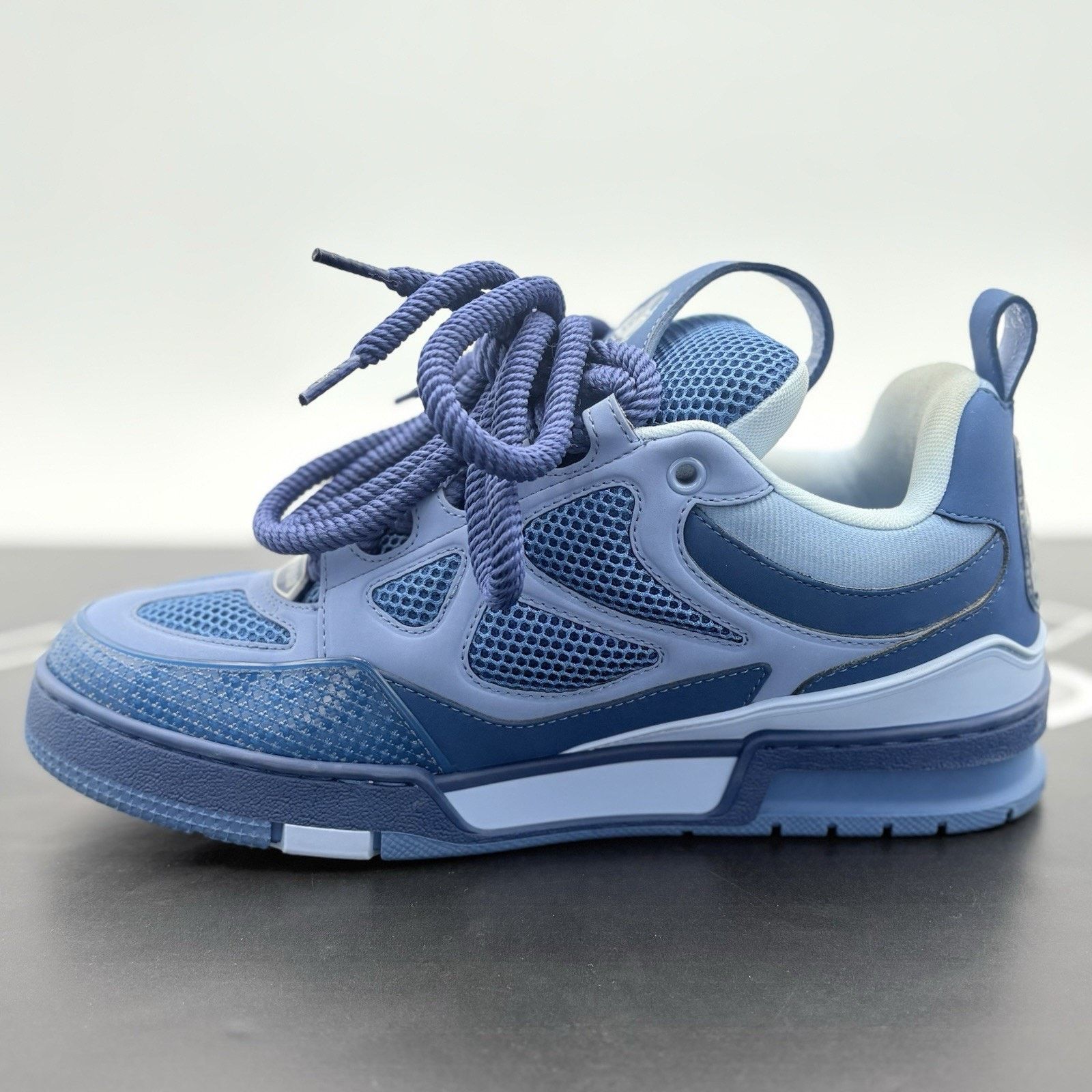 Louis Vuitton (8-8.5 US) Louis Vuitton Skate ' Blue ' | SUPER CLEAN! Size US 8 / EU 41 - 4 Thumbnail