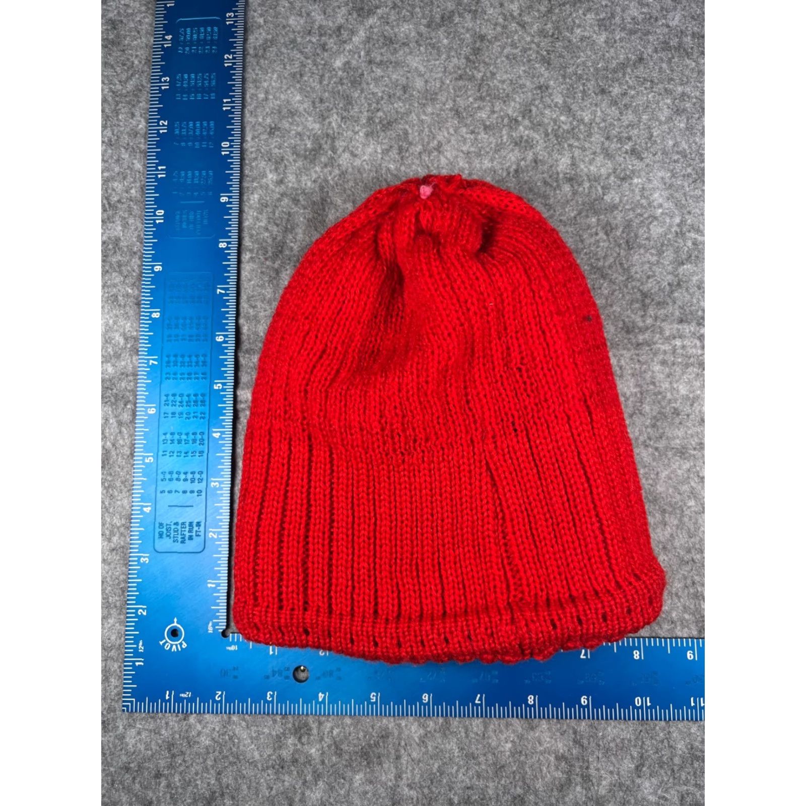 Vintage Womens Flower Beanie Toque Knit Red Acrylic Blend Floral One Size Hat Winter Fall Spring Size ONE SIZE - 5 Thumbnail