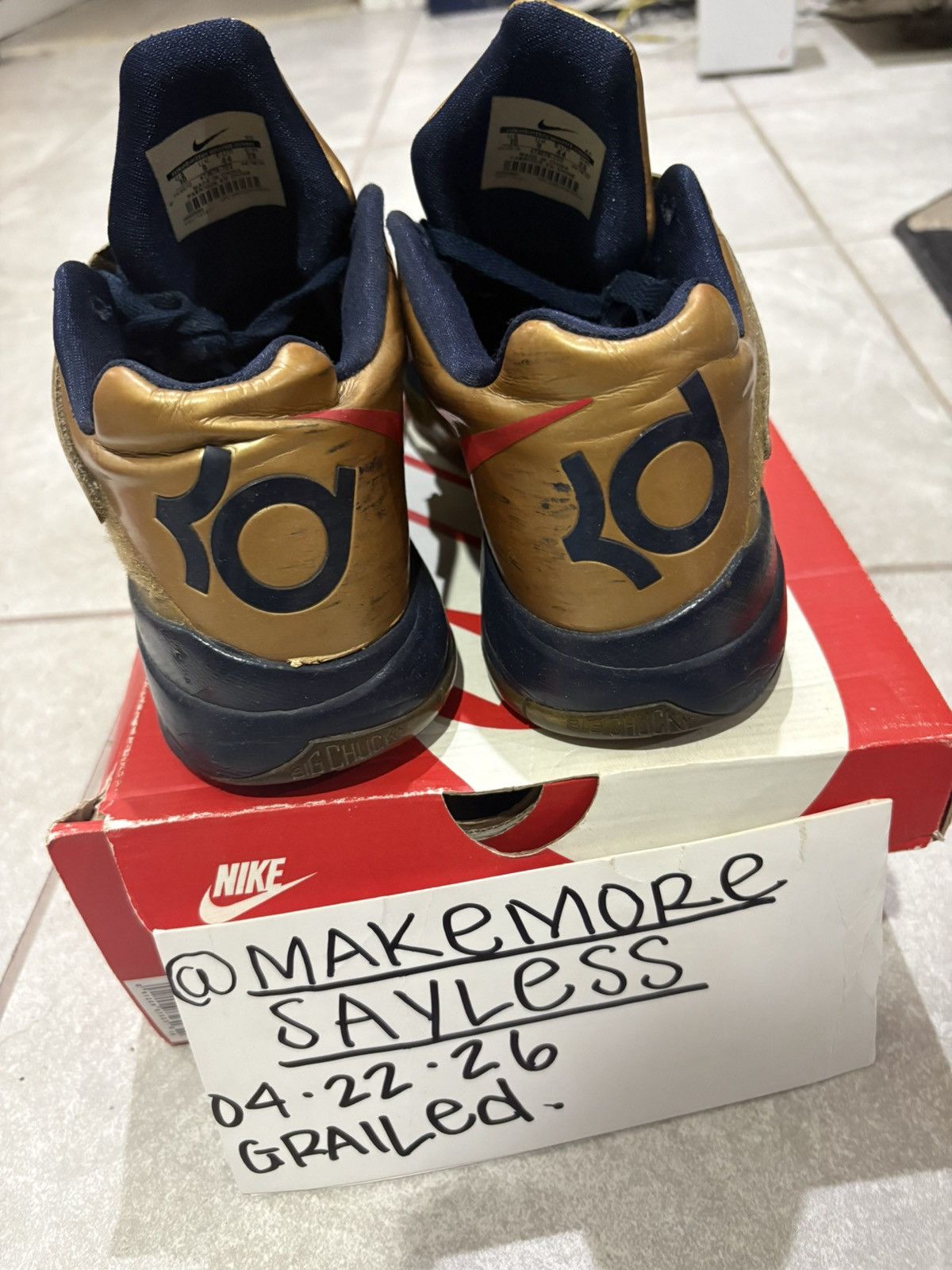 Nike GOLD MEDAL - KD 4 Size US 10 / EU 43 - 3 Thumbnail