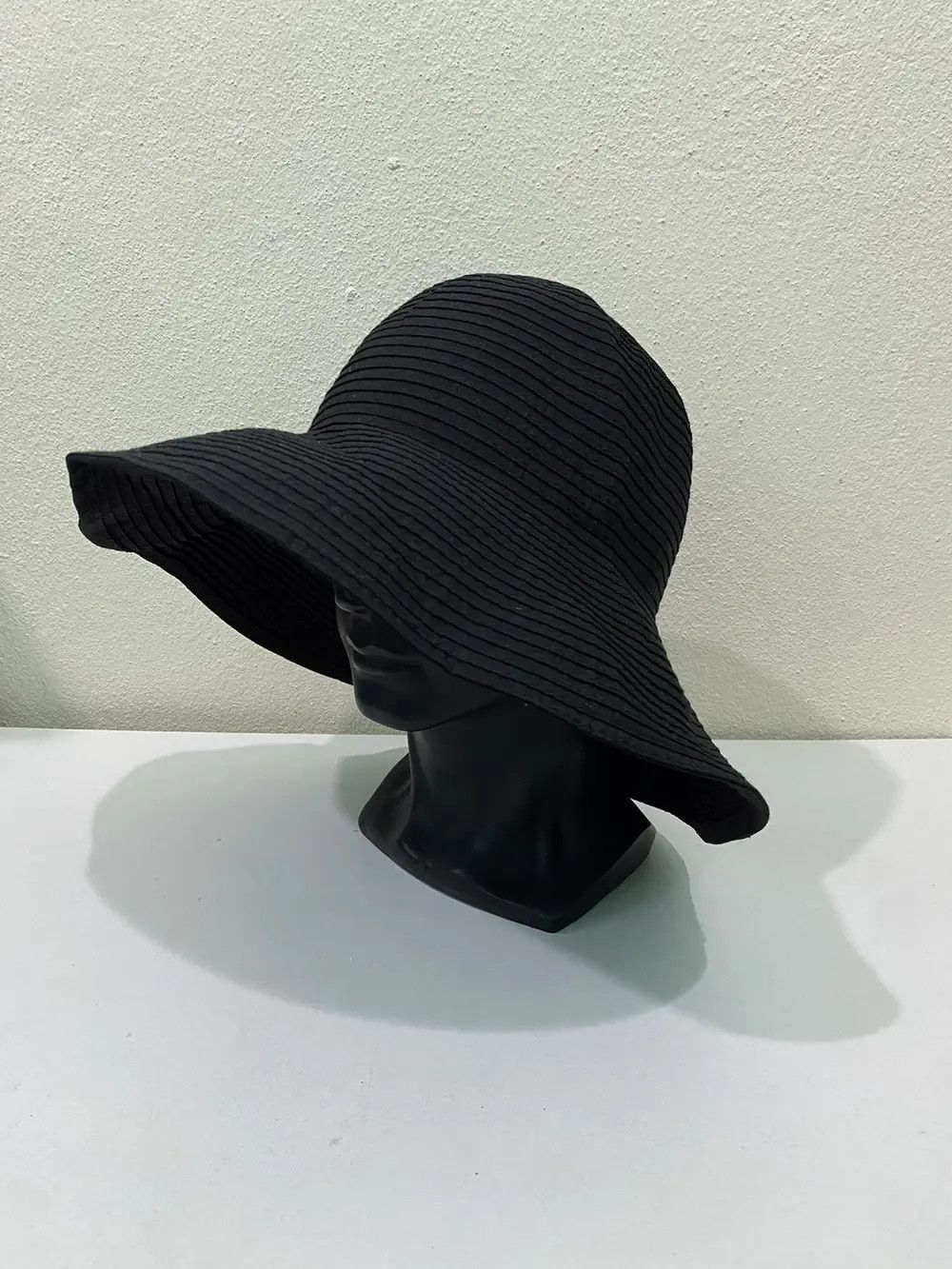 H&M × Vintage H&M Plain Bucket Hat Size ONE SIZE - 2 Thumbnail