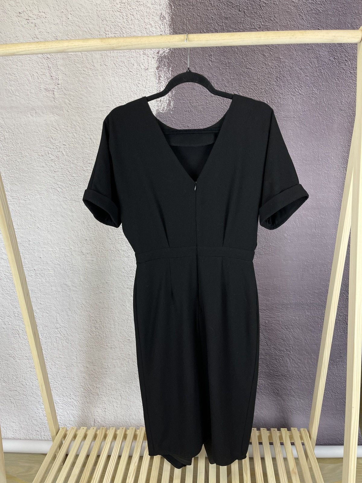 Vintage Yves Saint Laurent vintage black basic classic midi dress Size M / US 6-8 / IT 42-44 - 10 Thumbnail