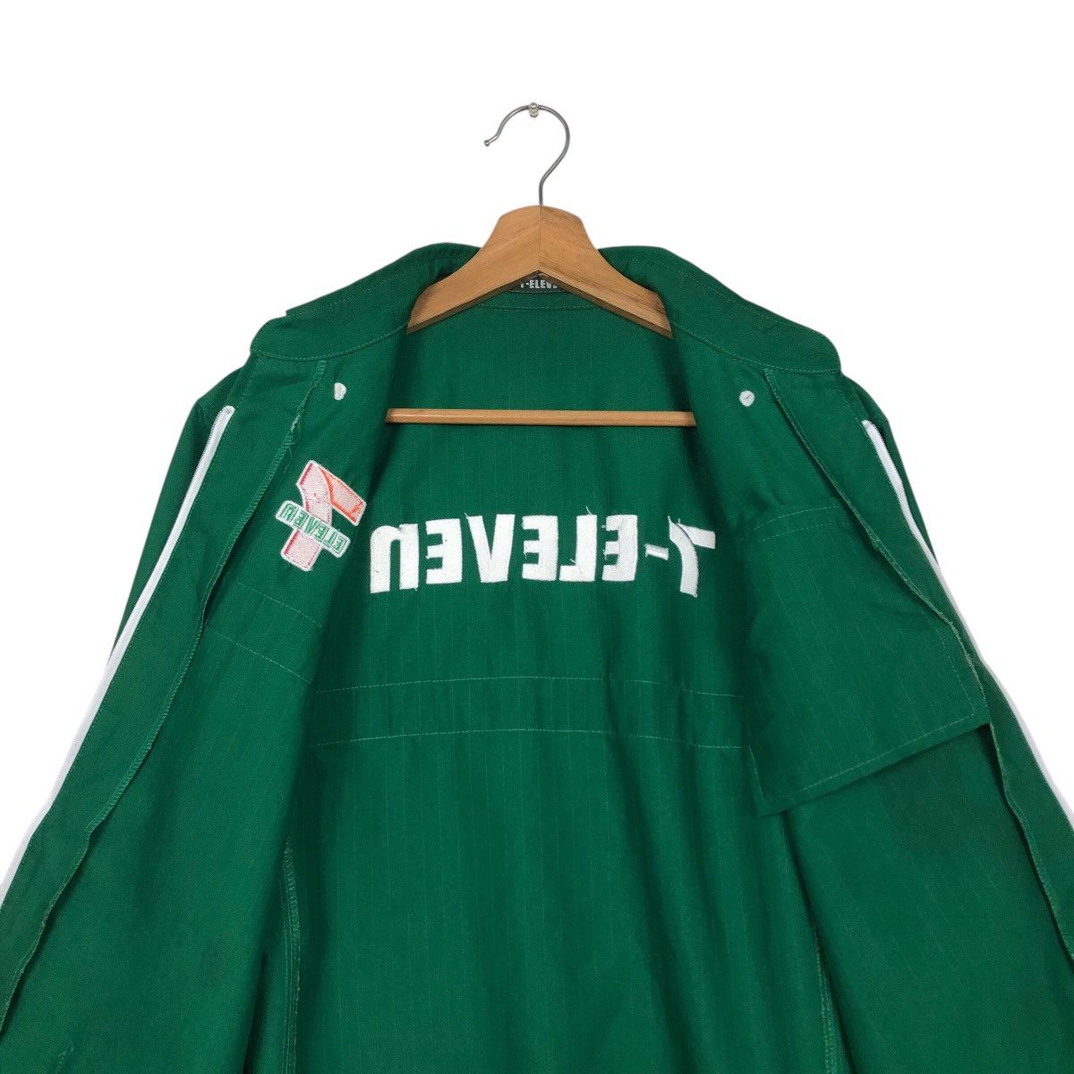 Japanese Brand Vintage 7-Eleven Employee Uniform Jacket Green Zip-Up Size US M / EU 48-50 / 2 - 15 Thumbnail