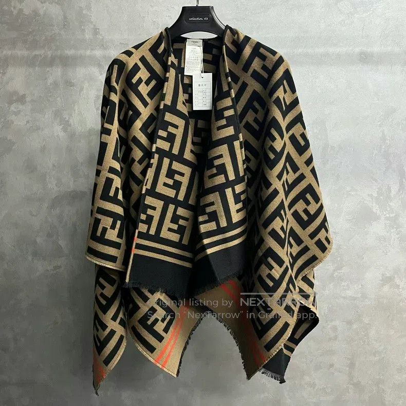 Fendi Fendi size 140*140cm FF Pattern Shawl Size ONE SIZE - 1 Thumbnail