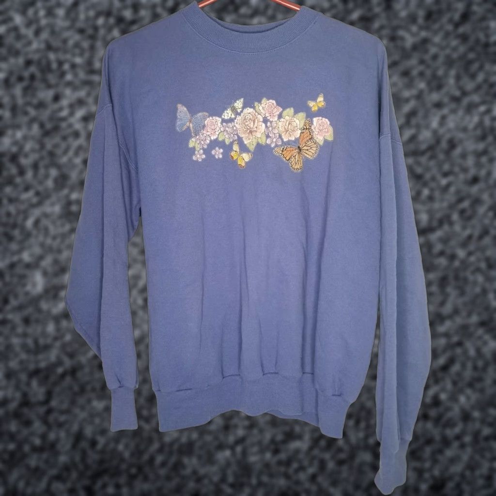 Hanes VINTAGE Hanes Sweatshirt Shirt Women L Purple Butterflies Birds Floral Print 80s 90s USA Crew Neck Pullover Size L / US 10 / IT 46 - 1 Thumbnail