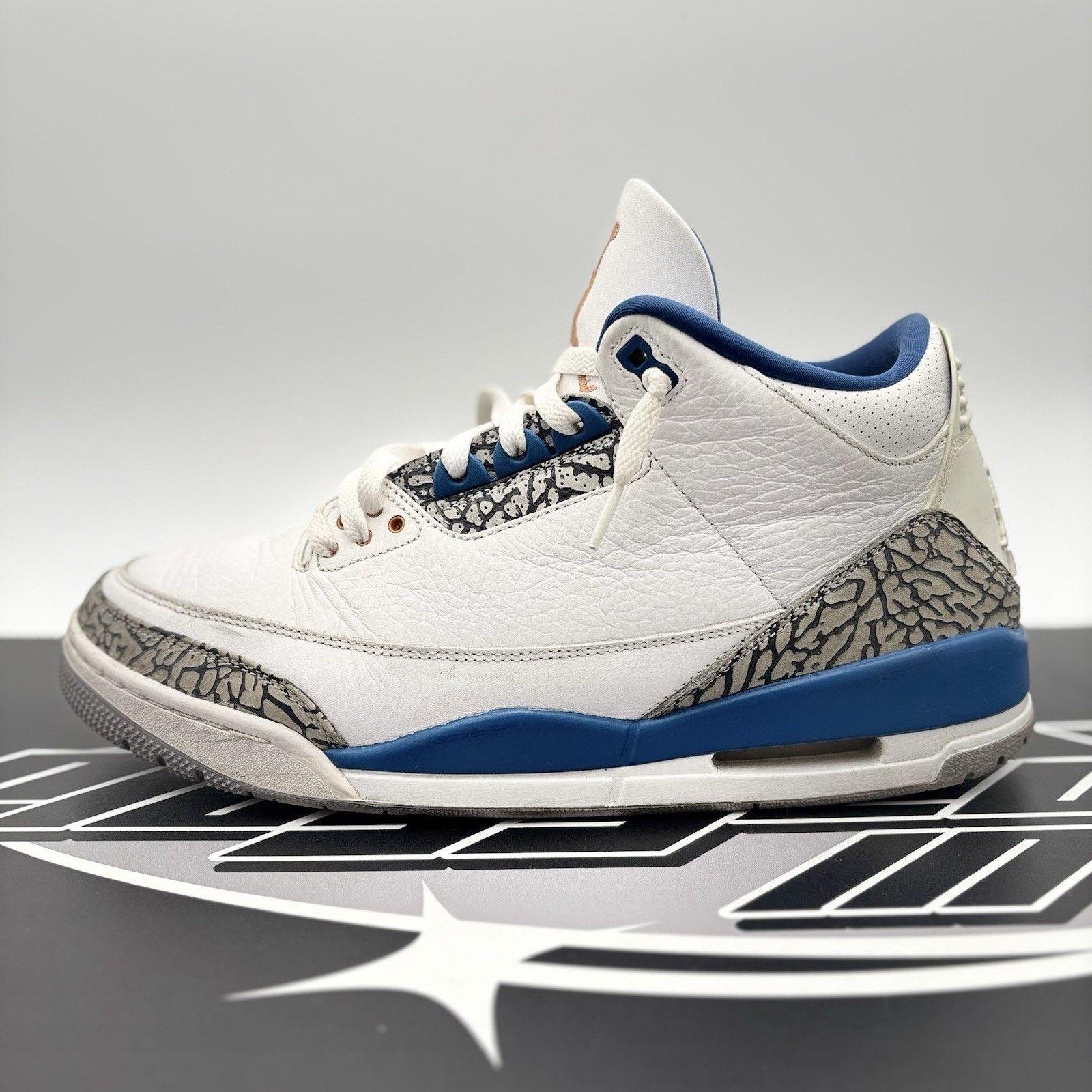 Jordan Brand Size 13 - Jordan 3 Retro Mid Washington Wizards Size US 13 / EU 46 - 11 Thumbnail
