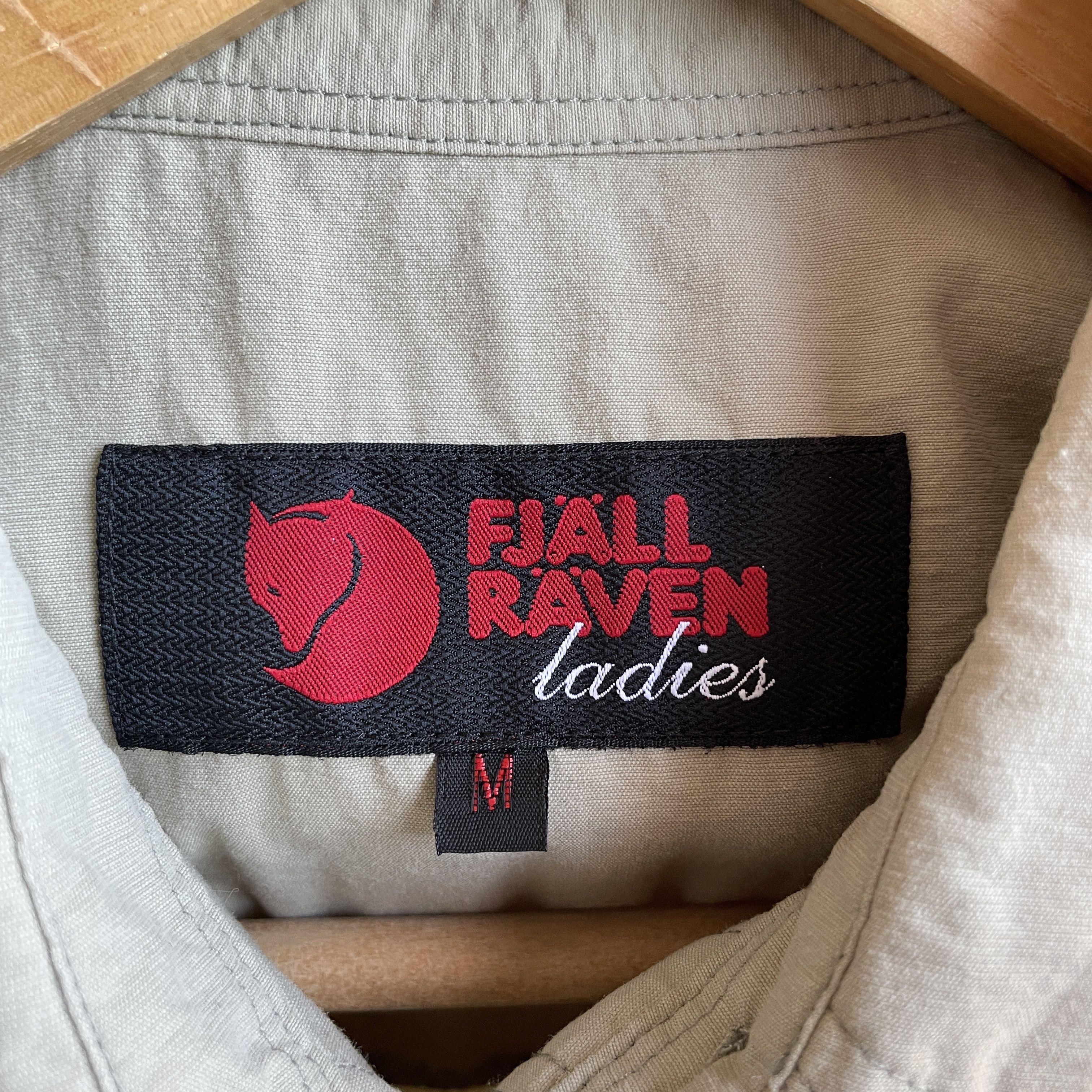 Fjallraven Fjallraven Womens Nylon Hiking Outdoor Shirt Size M Size M / US 6-8 / IT 42-44 - 6 Thumbnail