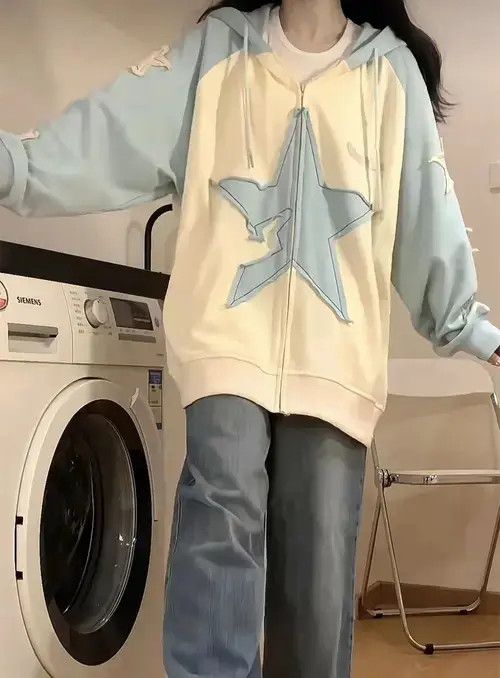 Japanese Brand Vintage Y2K Hoodie Size ONE SIZE - 5 Thumbnail