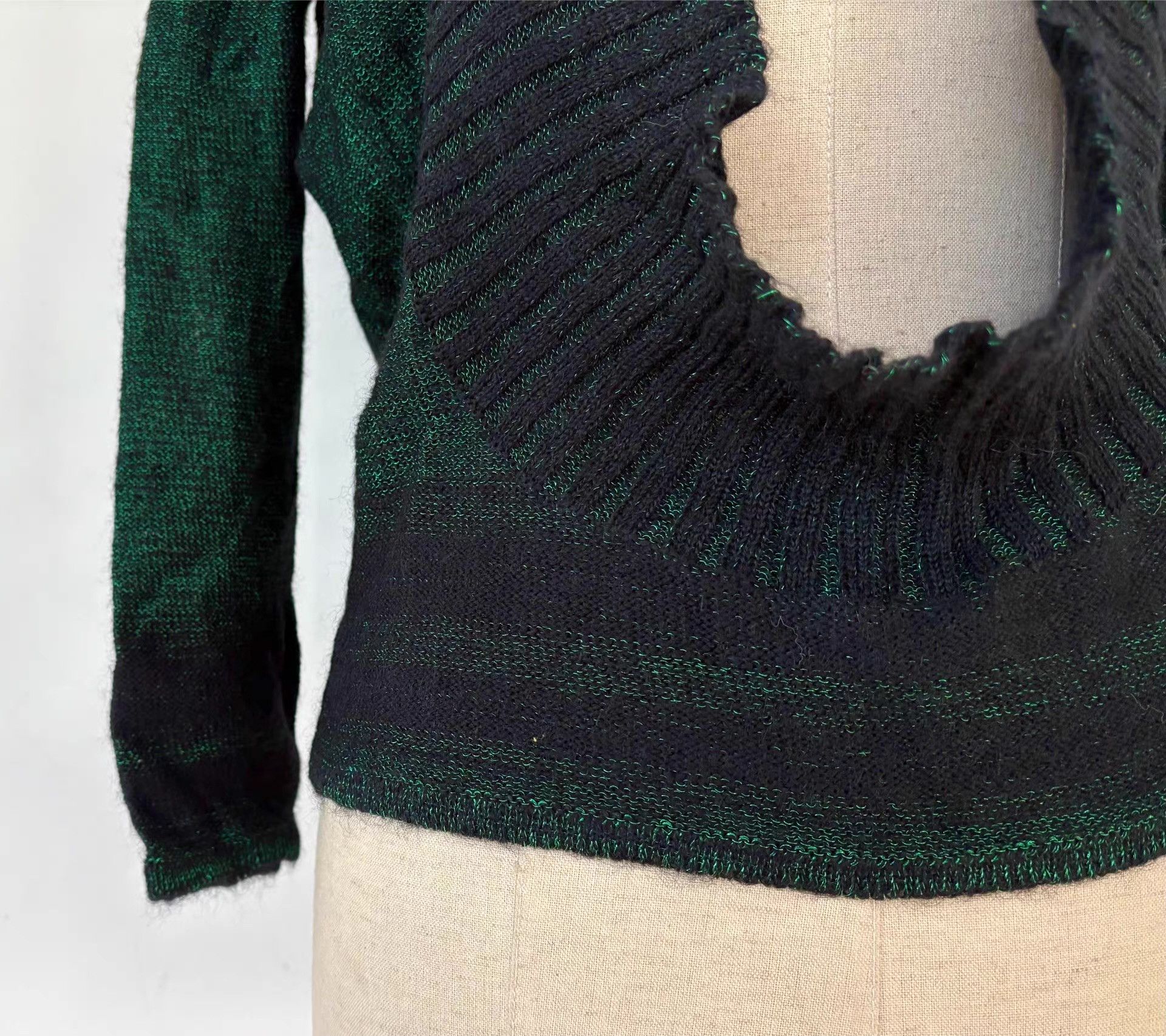 Roberto Cavalli Roberto Cavalli Collar Wool-Blend Knit Sweater。Ｑ21 Size S / US 4 / IT 40 - 4 Thumbnail
