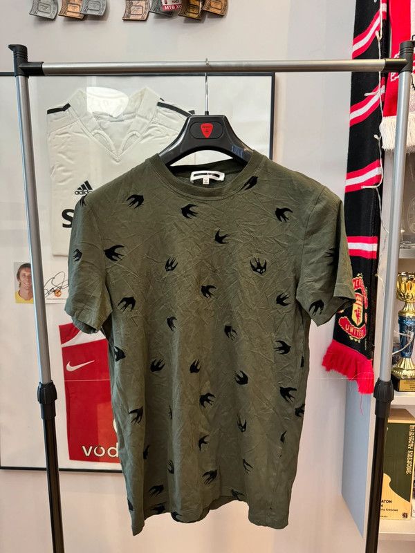 Alexander McQueen MCQ Alexander Mcqueen Printed Flocked Swalow Khaki Tee M Size US M / EU 48-50 / 2 - 1 Thumbnail
