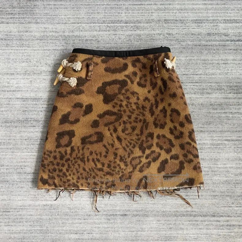 Needles Needles size 2 Leopard Skirt Skirt A-Line Skirt Size S / US 4 / IT 40 - 3 Thumbnail