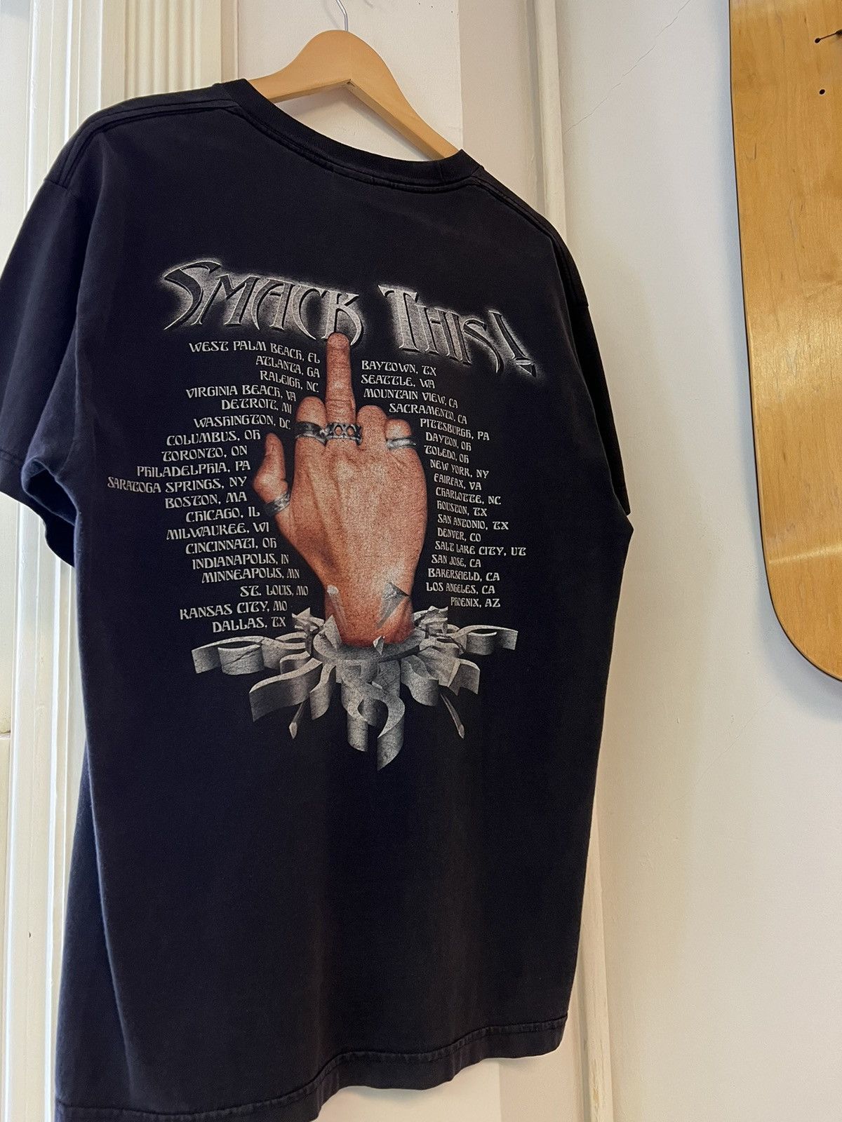 Band Tees × Vintage 2000 Godsmack ‘Smack This’ Tee Size US L / EU 52-54 / 3 - 1 Thumbnail