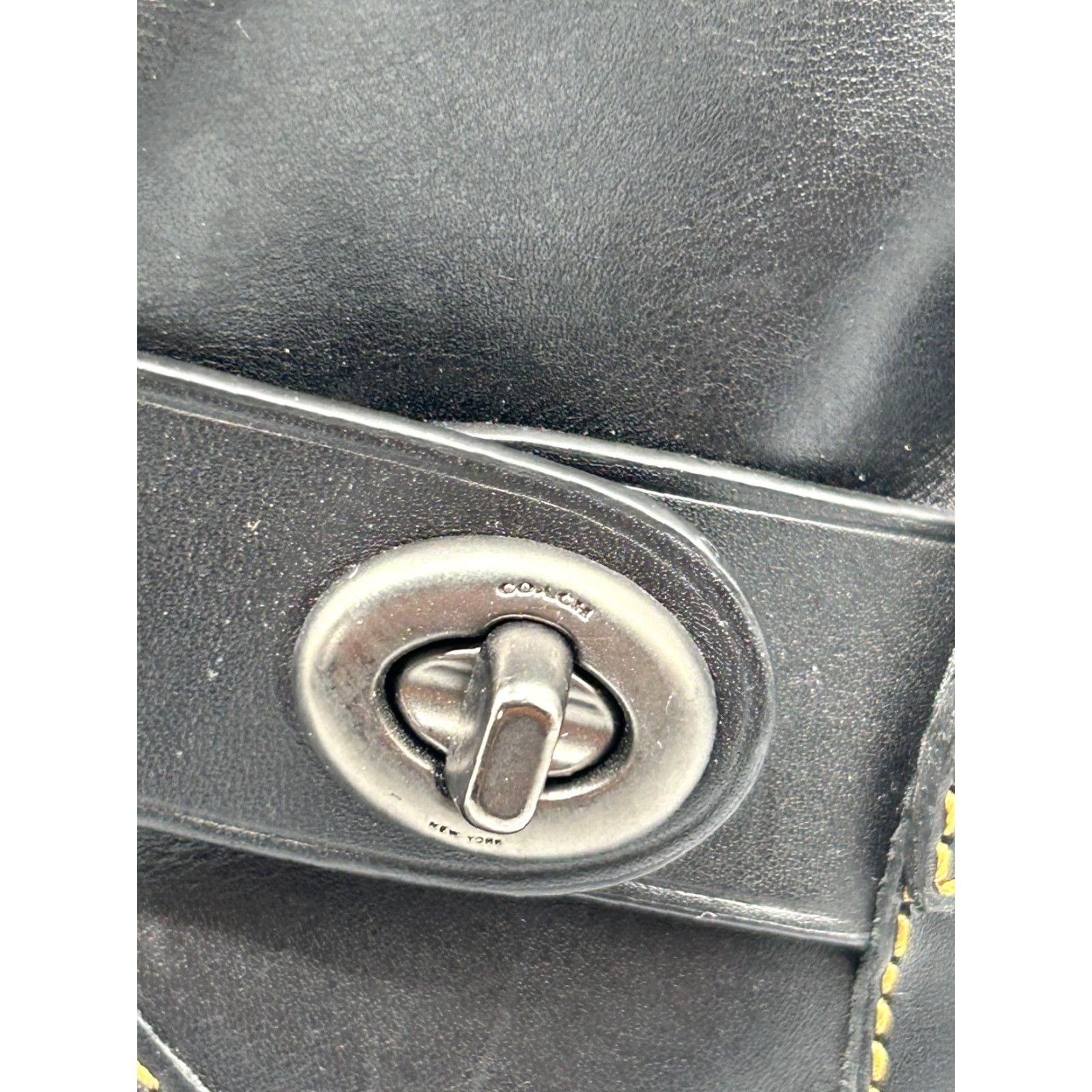 Coach Coach Boots Womens Sutton B Black Leather Knee High Riding Strap Shoes 5.5 36 3 UK 5 AU 5 Leather Lined Rubber Outsole Buckle Strap Zipper Size US 6 / IT 36 - 6 Thumbnail