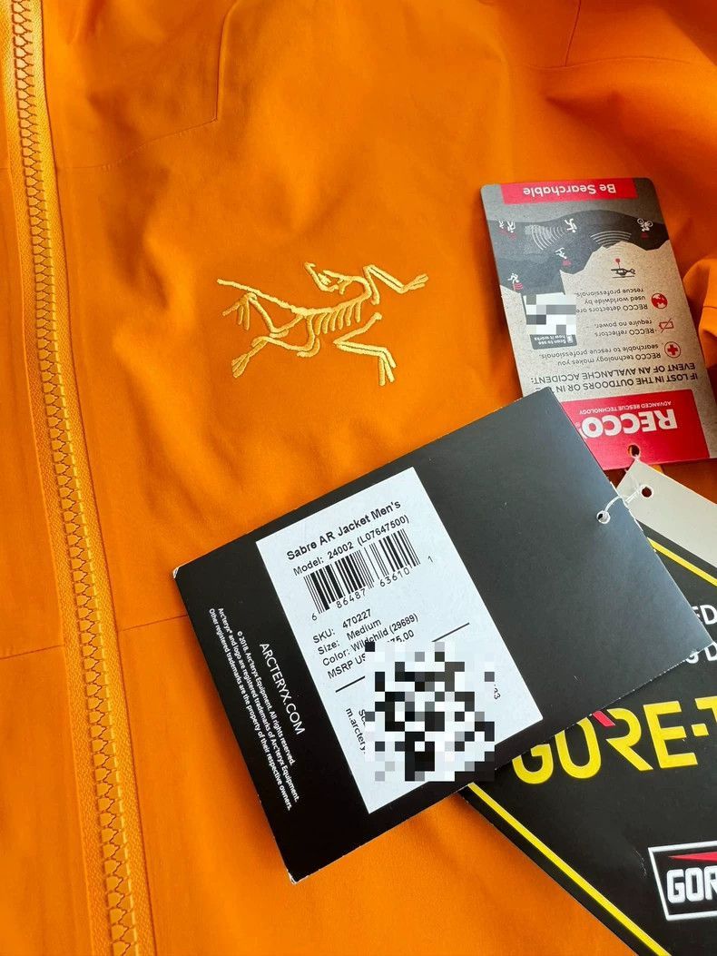 Arc'teryx Arc'teryx Sabre AR Shell Jacket in Orange Size US M / EU 48-50 / 2 - 3 Thumbnail
