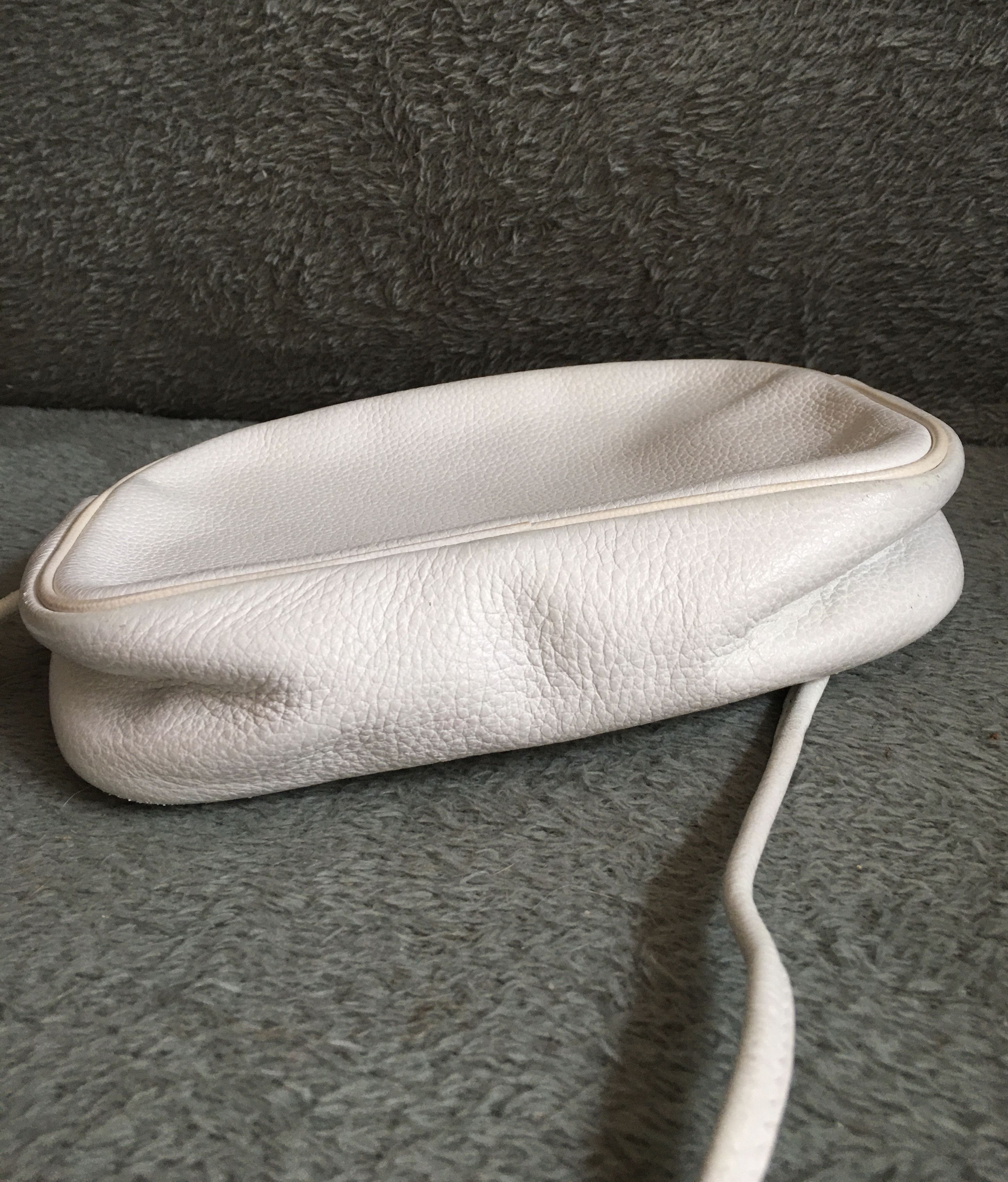 LONGCHAMP Cream Pebbled Leather Shoulder Crossbody Bag