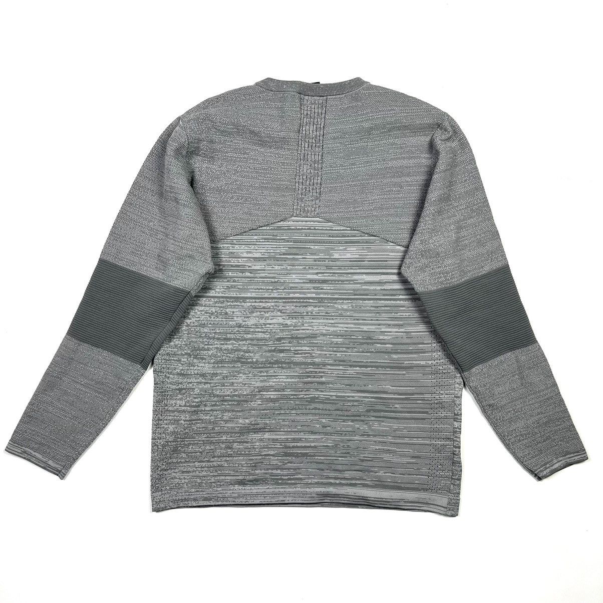 Oakley Oakley Long Sleeve Thermo Japanese Brand Streetwear Gray Size US XL / EU 56 / 4 - 6 Thumbnail