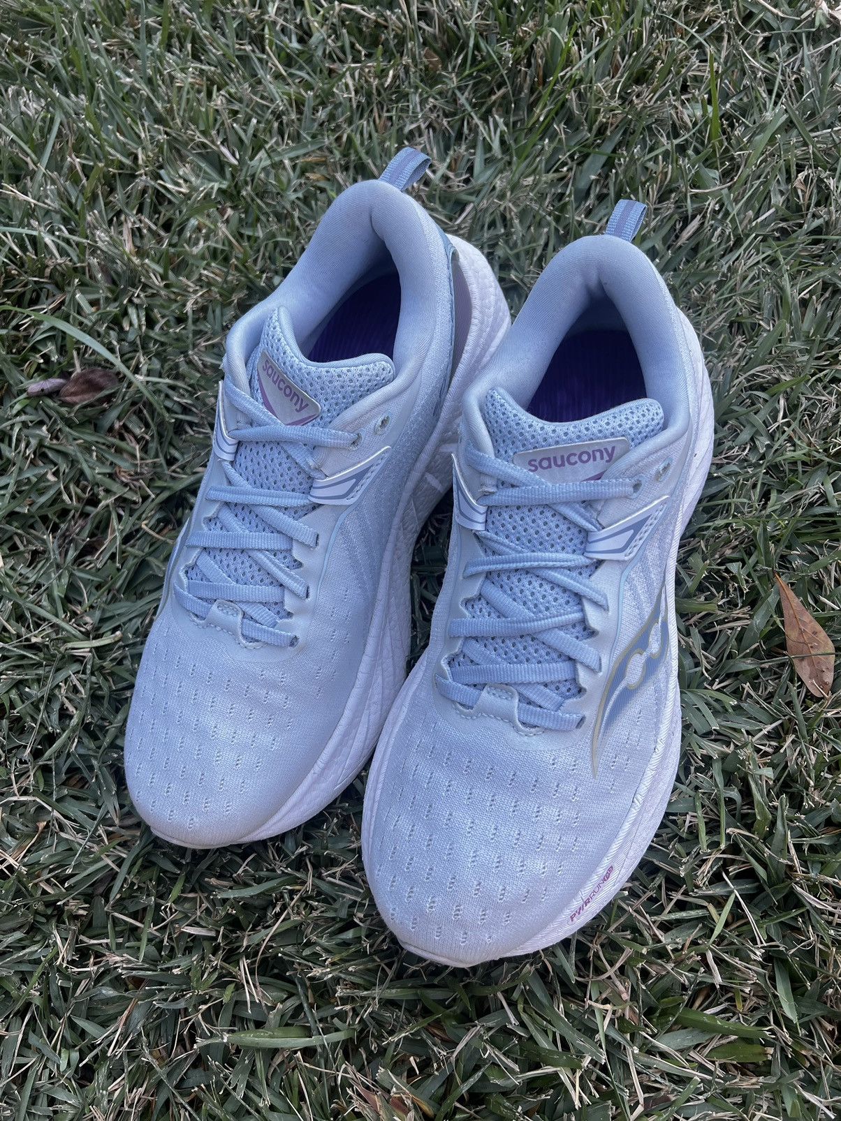Saucony CLEAN Saucony Triumph 22 size 9.5 Womens shoes Light Blue Size US 9.5 / IT 39.5 - 3 Thumbnail