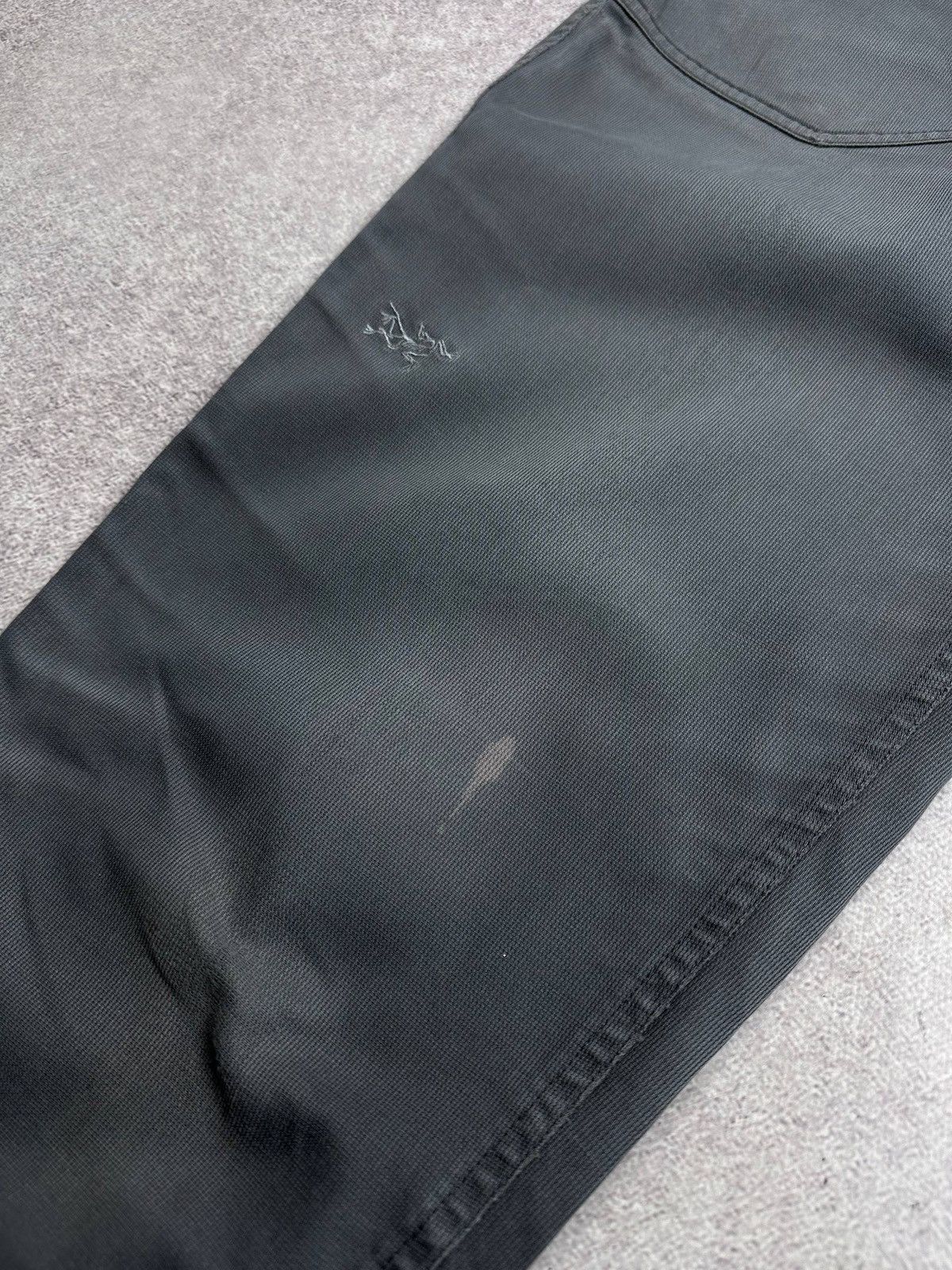 Arc'teryx Vintage Arc'teryx Womans Cargo Distressed Pants 10 Size 32" / US 10 / IT 46 - 9 Thumbnail