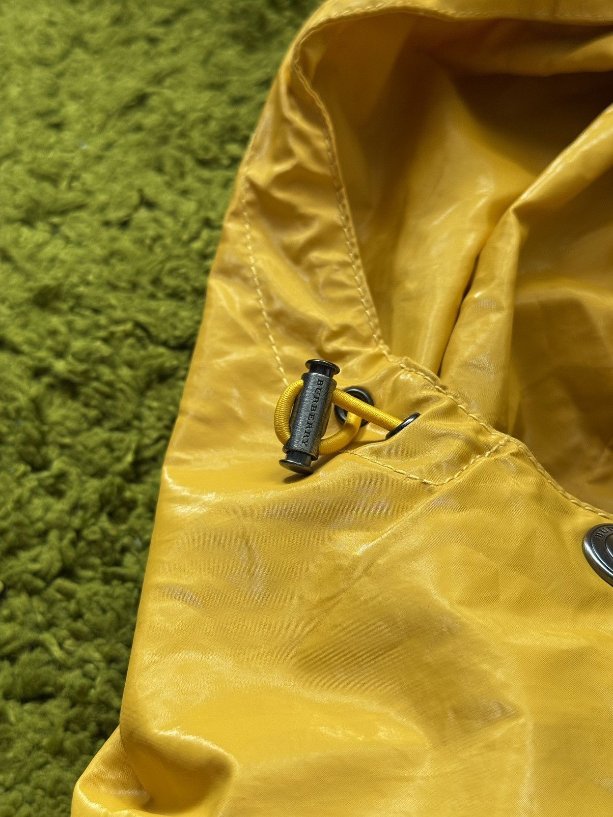 Burberry Burberry Brit yellow raincoat jacket Size M / US 6-8 / IT 42-44 - 14 Thumbnail