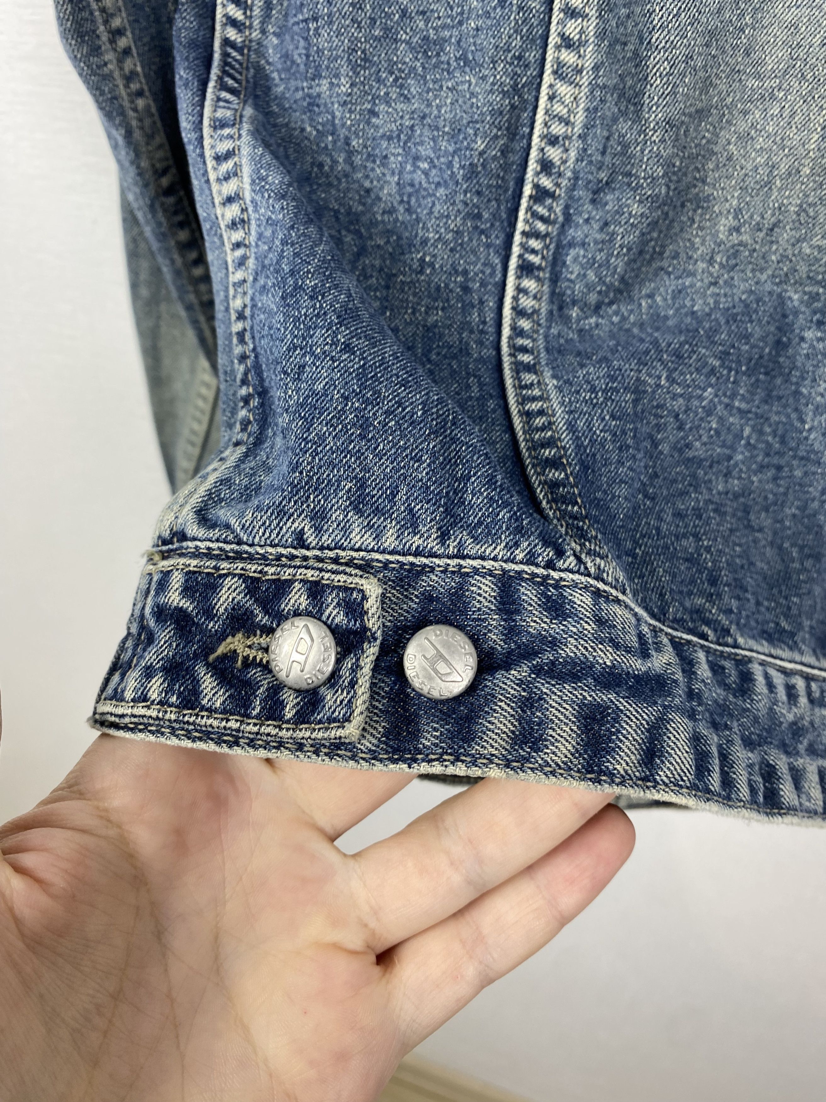 Diesel × Vintage Diesel y2k Vintage Denim Jacket Womens size S Size S / US 4 / IT 40 - 10 Thumbnail