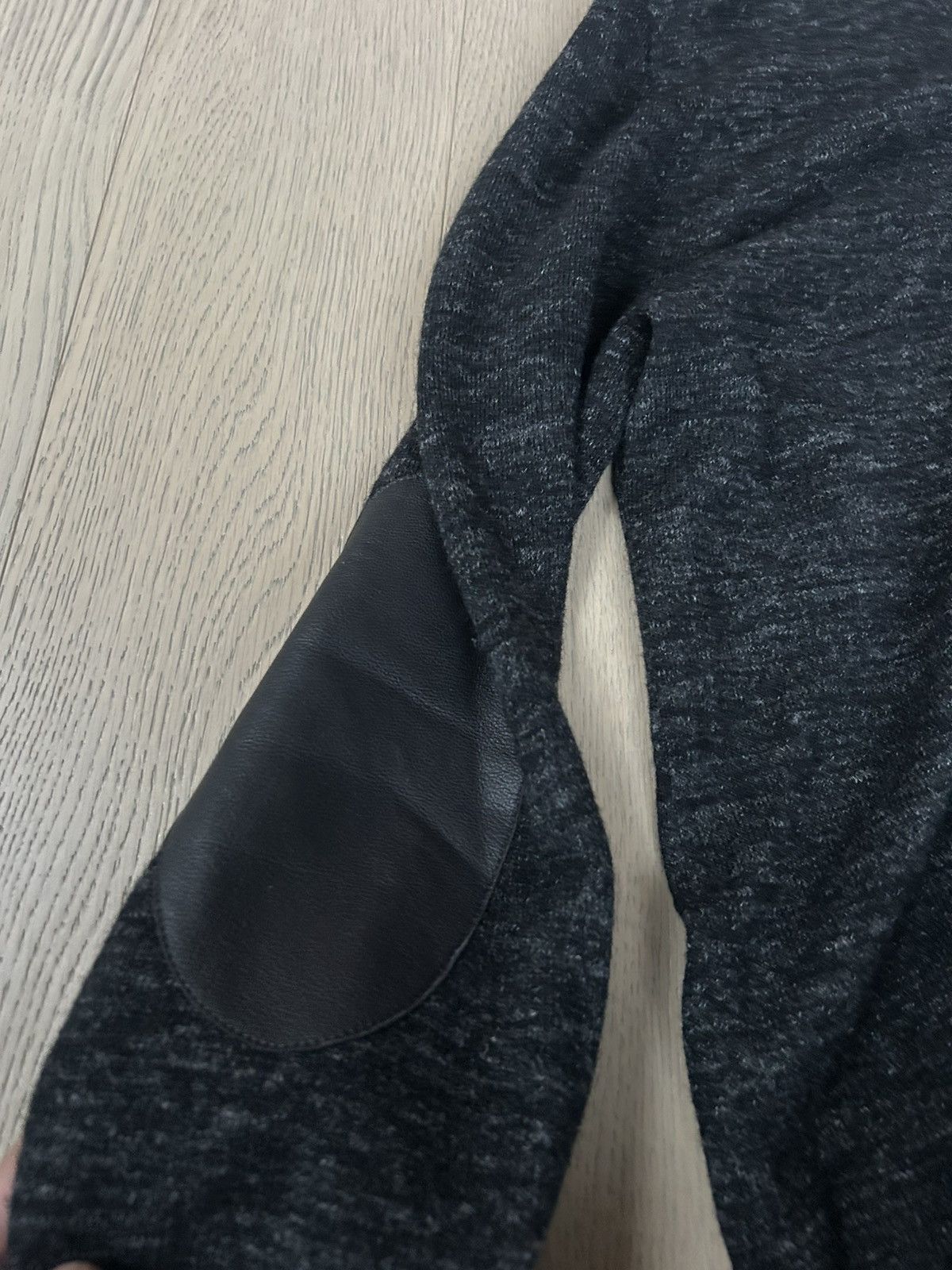 Maison Margiela Maison Margiela Black V Neck Wool Sweater Size US M / EU 48-50 / 2 - 10 Thumbnail