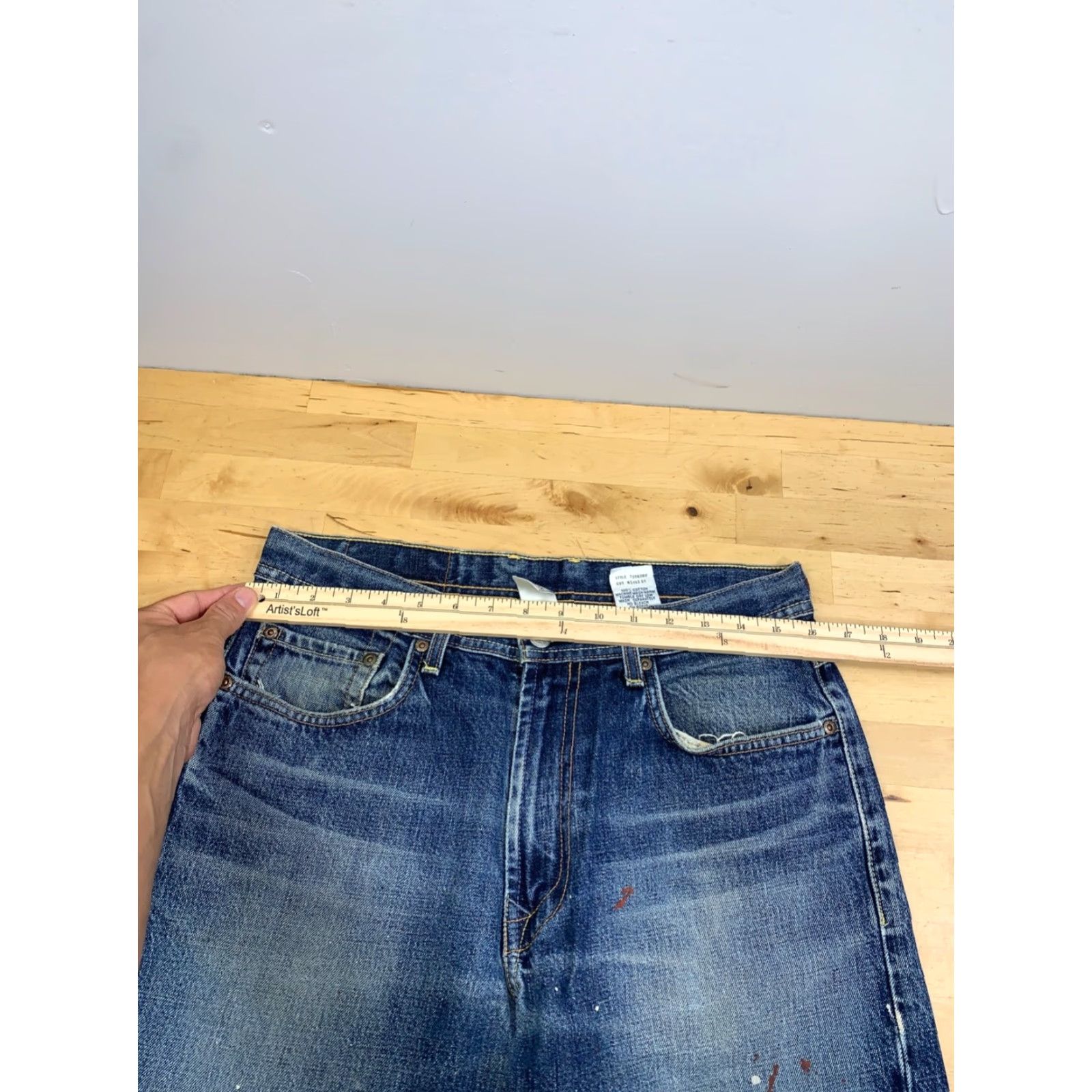 Lucky Brand Lucky Brand Jeans 32x29 Denim Blue 5-Pocket Regular Men Grunge Distress 90s Style Straight Room: N/A Size US 32 / EU 48 - 5 Thumbnail