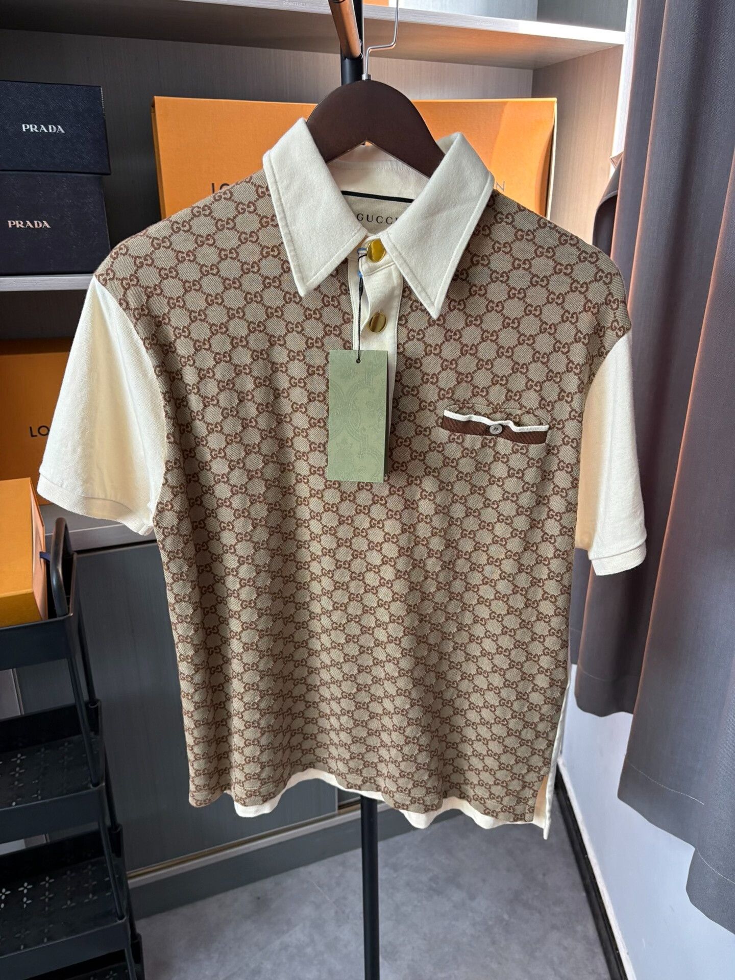 Gucci Gucci Gold Polo S Men Size US S / EU 44-46 / 1 - 1 Thumbnail