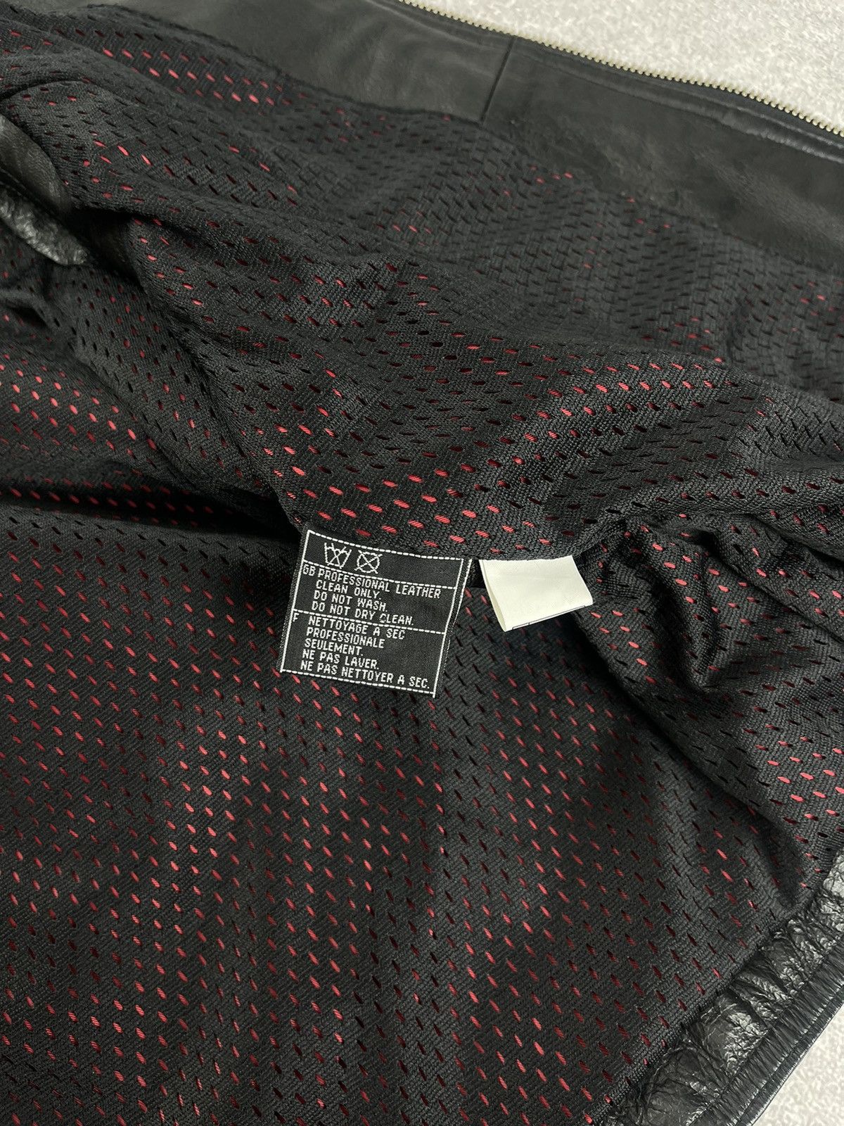 Harley Davidson × Vintage Vintage Harley Davidson Black Leather Vest Women’s Size L Size L / US 10 / IT 46 - 13 Thumbnail