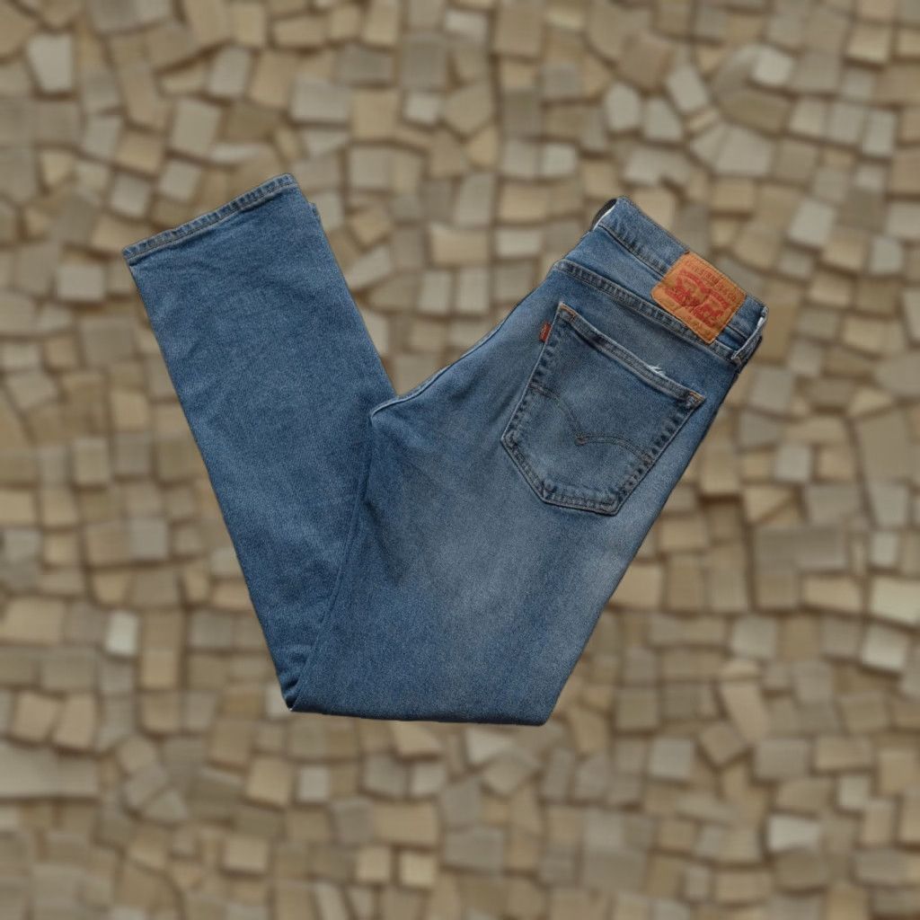 Levi's VINTAGE Levi's 505 Jeans ZIP FLY 100% Cotton Blue 32x32 Regular Mens Distressed 90s USA Style Straight Pant Size US 32 / EU 48 - 1 Thumbnail