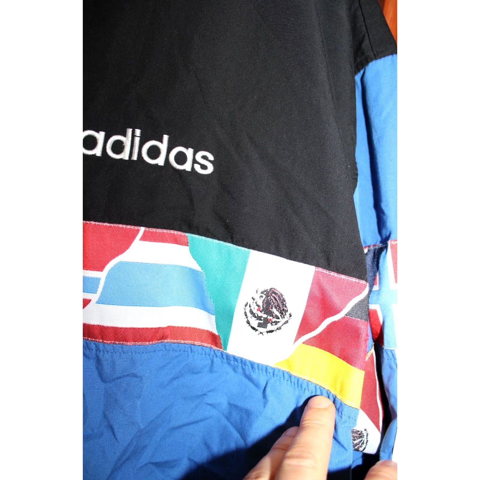 Adidas VINTAGE Adidas Track Jacket Unisex Adults M Blue 1990s All Nations Zip Sleeve Regular 62cm 66-68cm 77cm Size US M / EU 48-50 / 2 - 5 Thumbnail