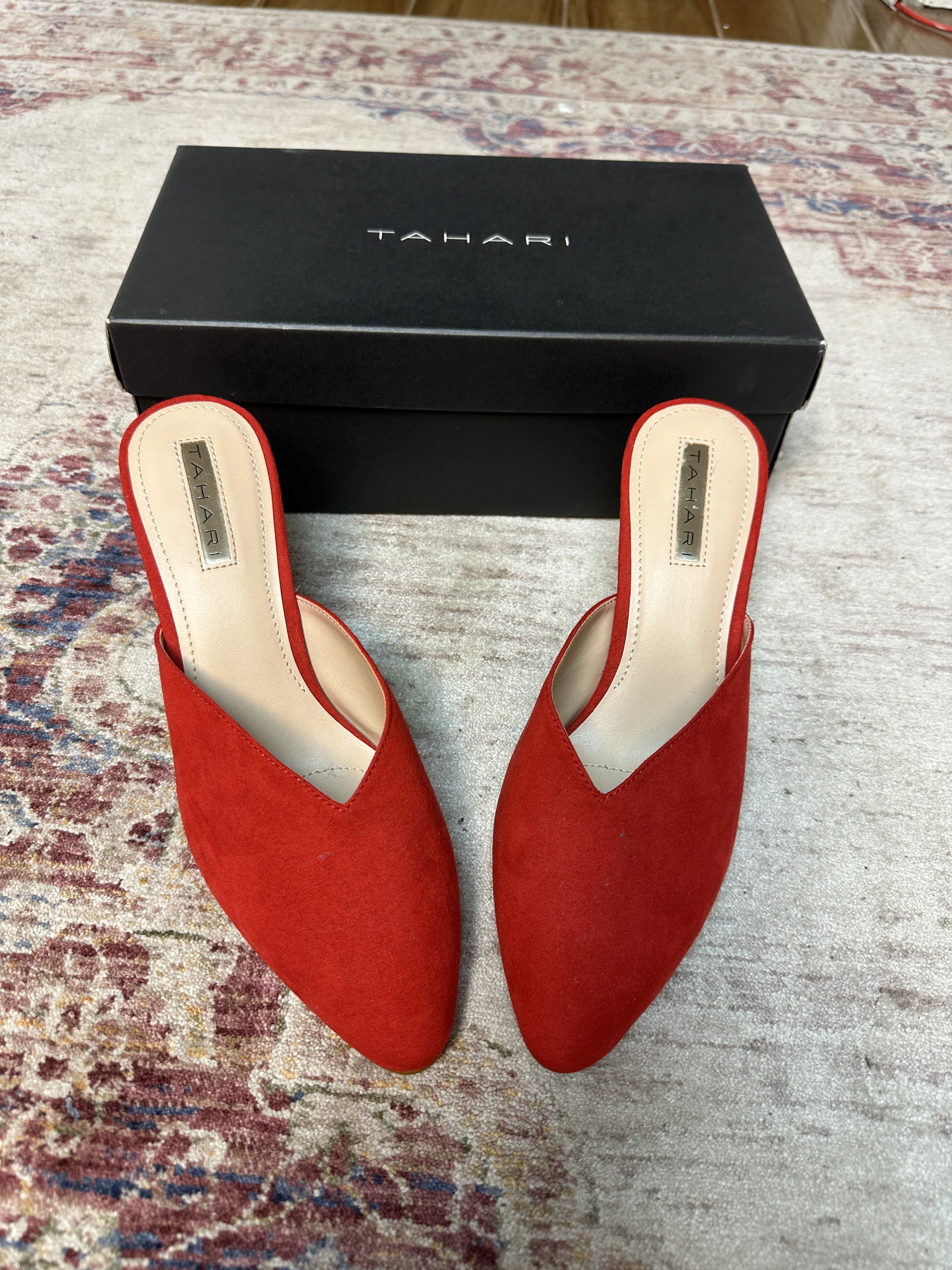 Elie Tahari Tahari TA-Newbury Women's Poppy Red Closed Toe Sandals Size US 7.5 / IT 37.5 - 1 Thumbnail