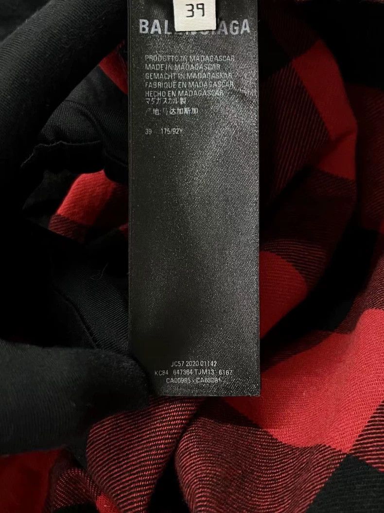 Balenciaga Balenciaga size 39 Black and red two-tone patchwork plaid Size US M / EU 48-50 / 2 - 5 Thumbnail