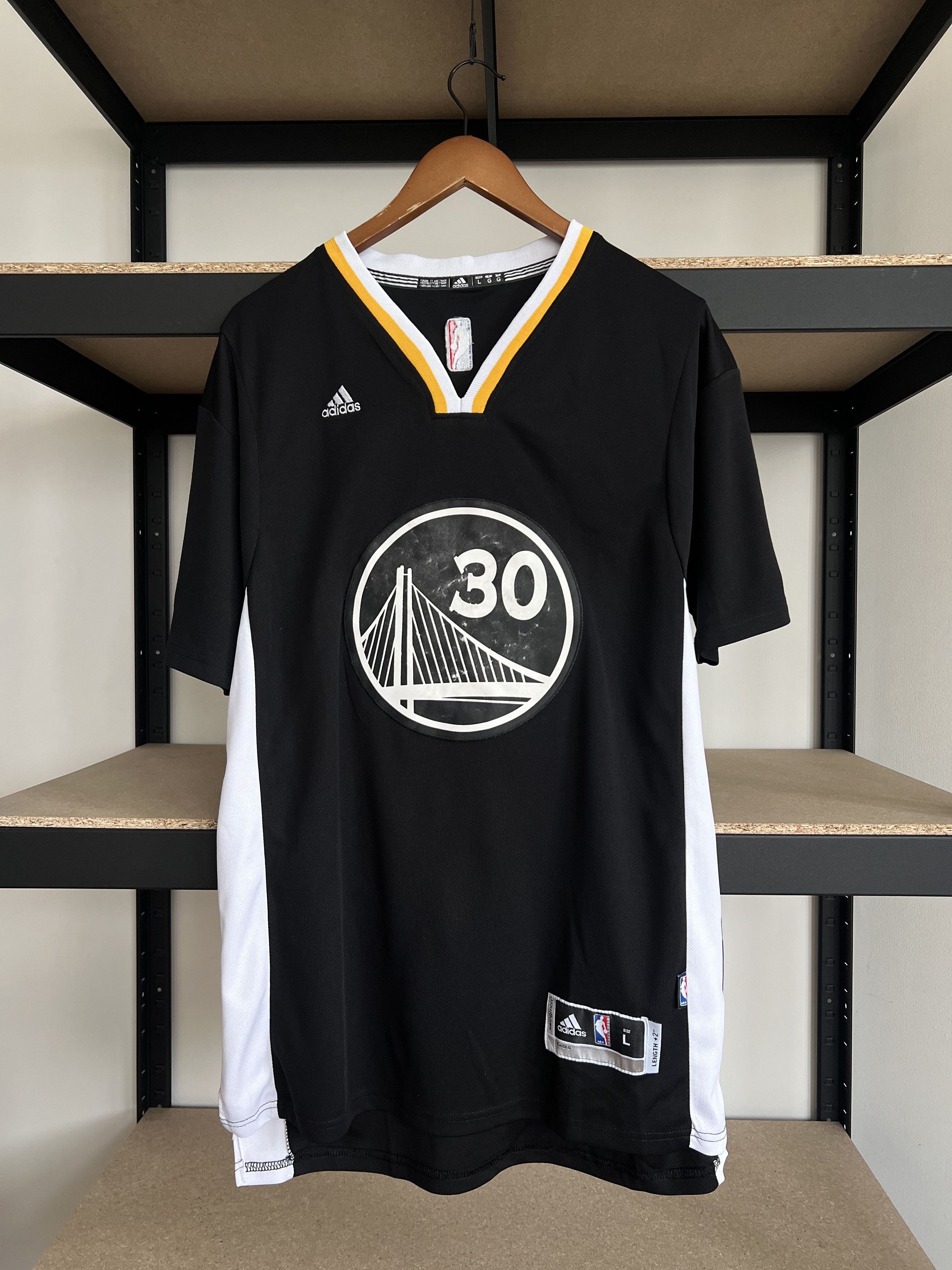 image of Adidas Golden State Warriors 30 Stephen Curry Nba Jersey, Men's (Size Large)