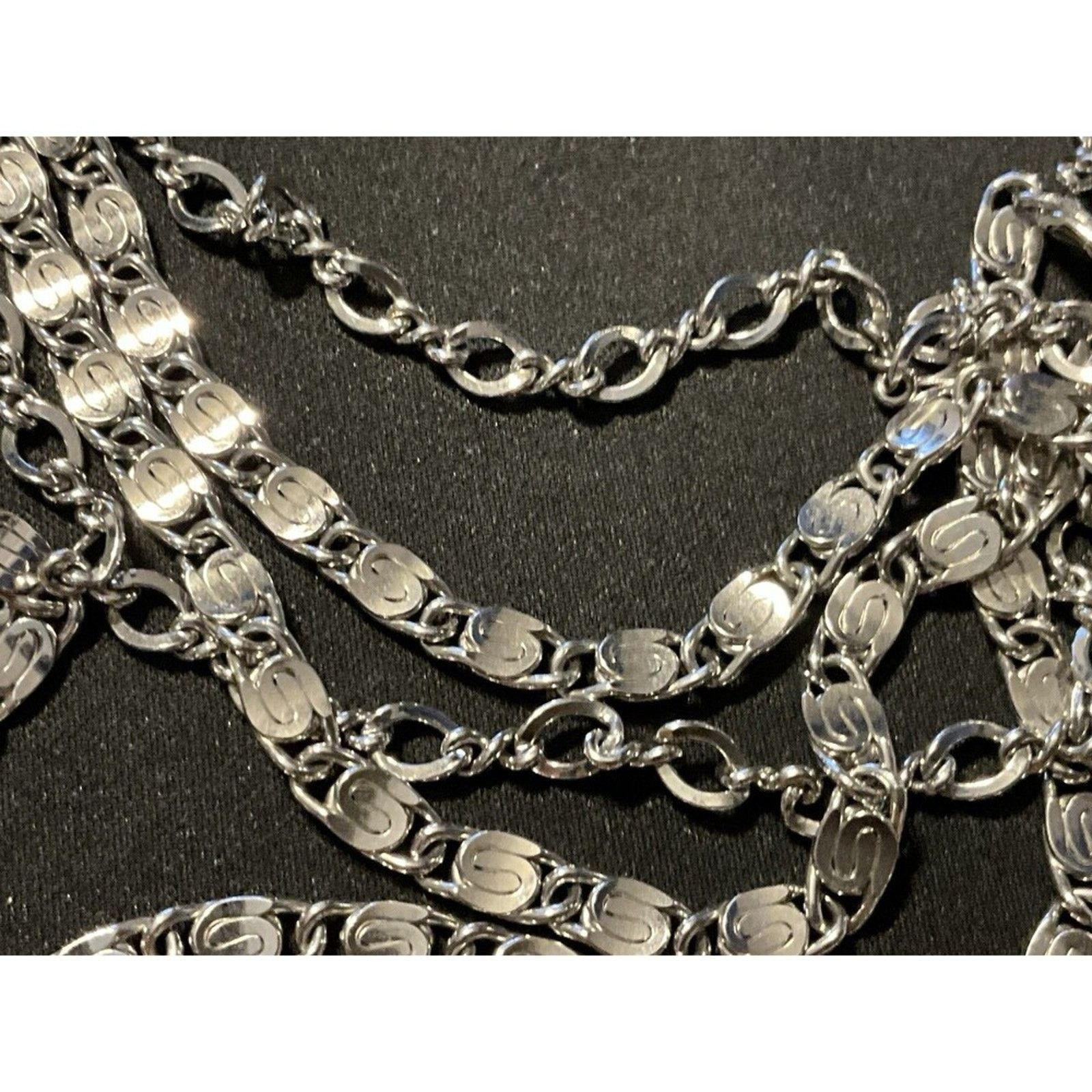Other Lot Of 3 Silver Tone Necklaces All High Quality (Read Desc) Size ONE SIZE - 10 Thumbnail