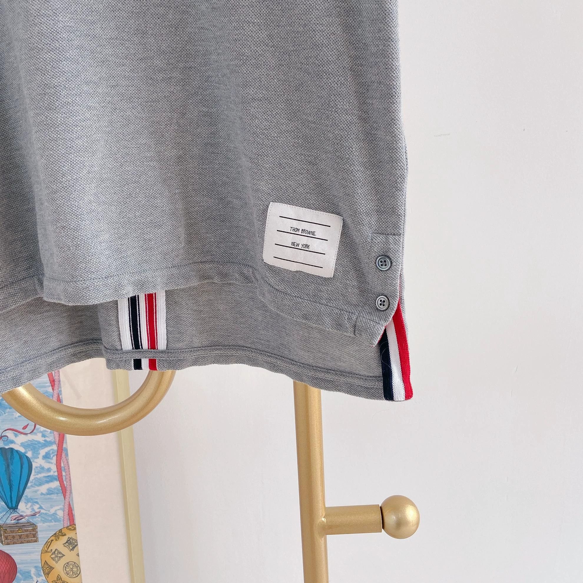 Thom Browne ThomBrowne Gray Tee 44 Size US S / EU 44-46 / 1 - 4 Thumbnail