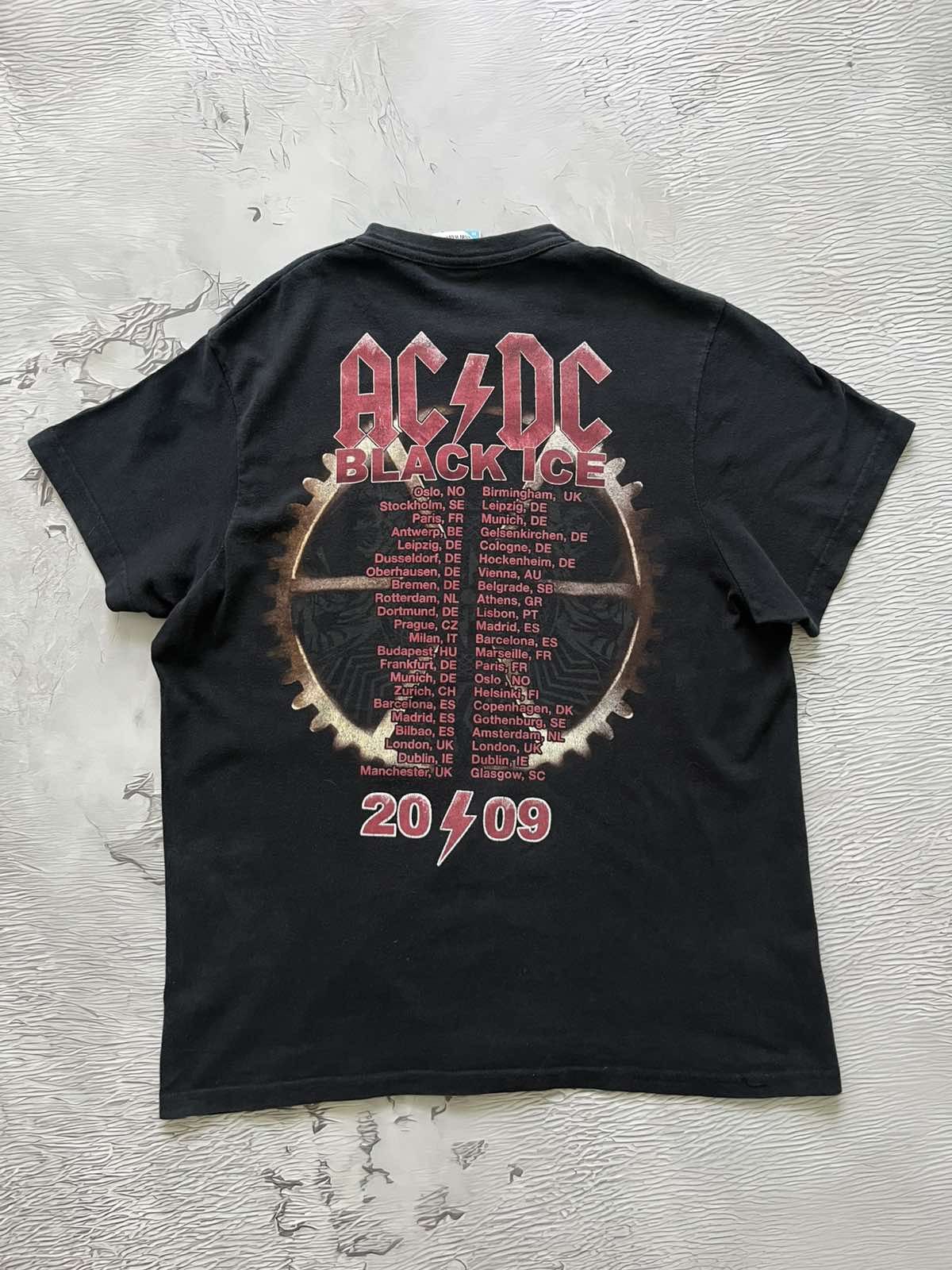 AC/DC AC/DC Vintage Band Tee 2009 Tour Black Size US M / EU 48-50 / 2 - 3 Thumbnail