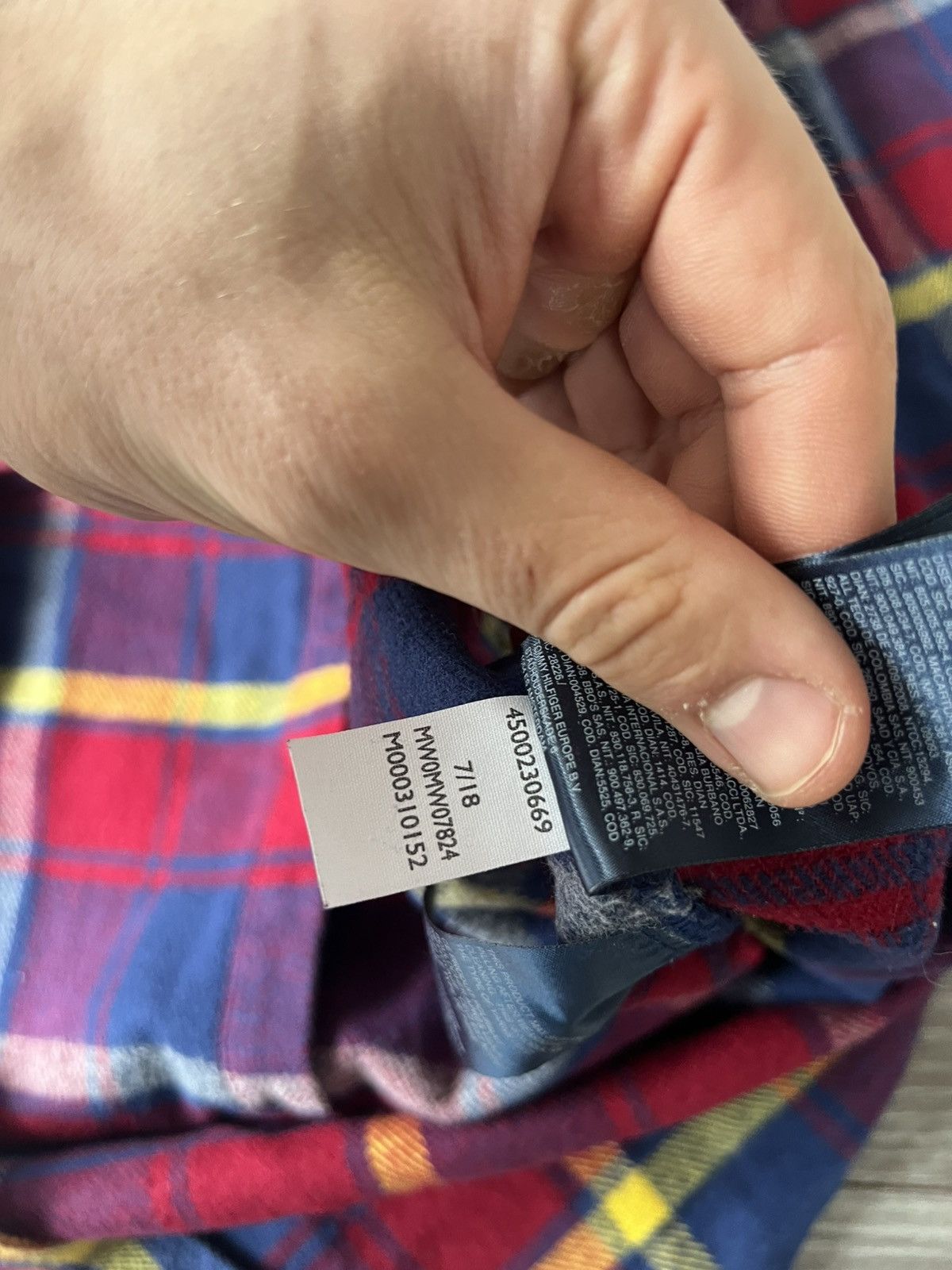 Tommy Hilfiger ‼️Tommy Hilfiger Flanel Teddy Type Sleeve Logo Shirt‼️ Size US XL / EU 56 / 4 - 14 Thumbnail