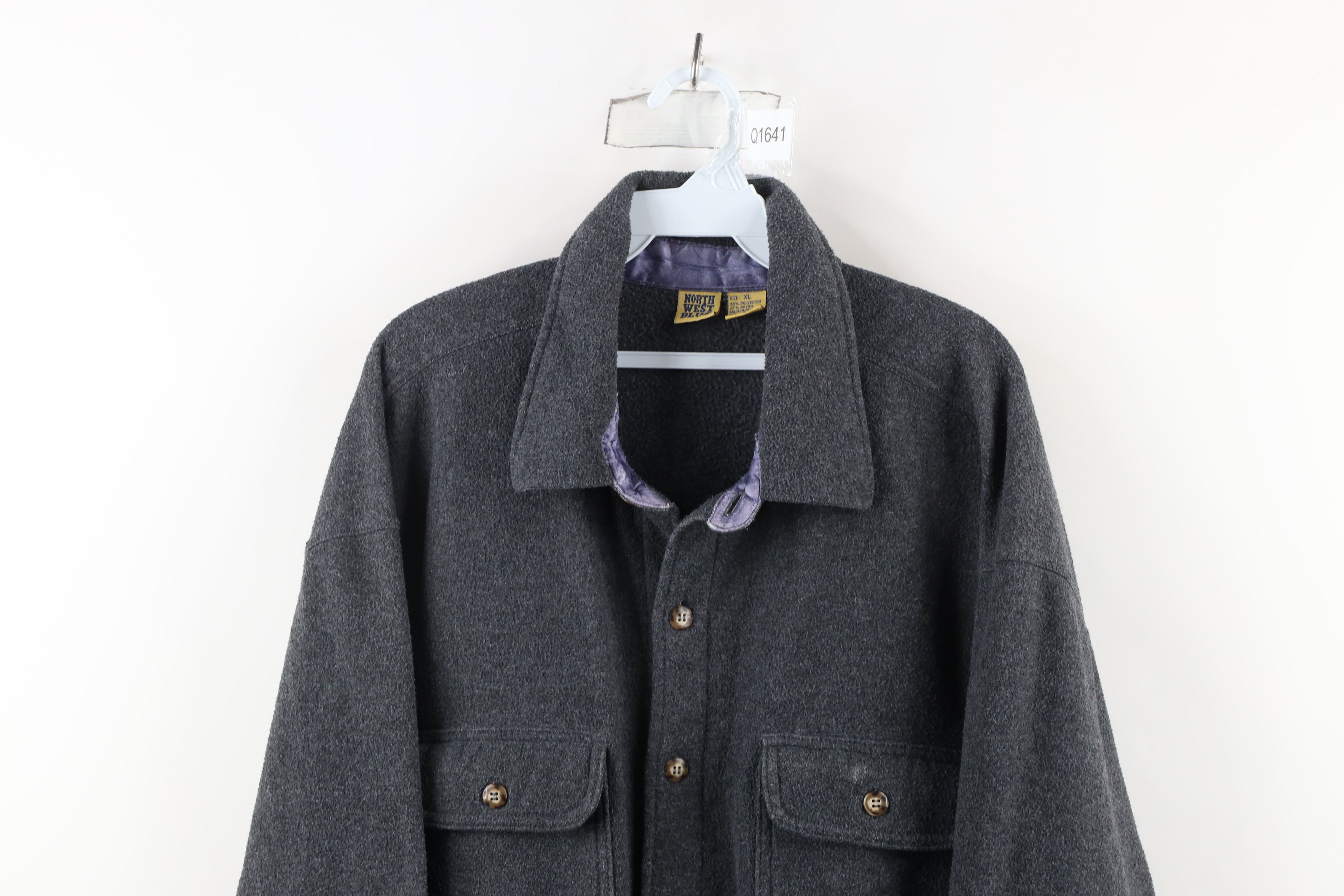 Vintage Vintage 90s Streetwear Fleece Collared Button Shirt Jacket Size US XL / EU 56 / 4 - 2 Thumbnail