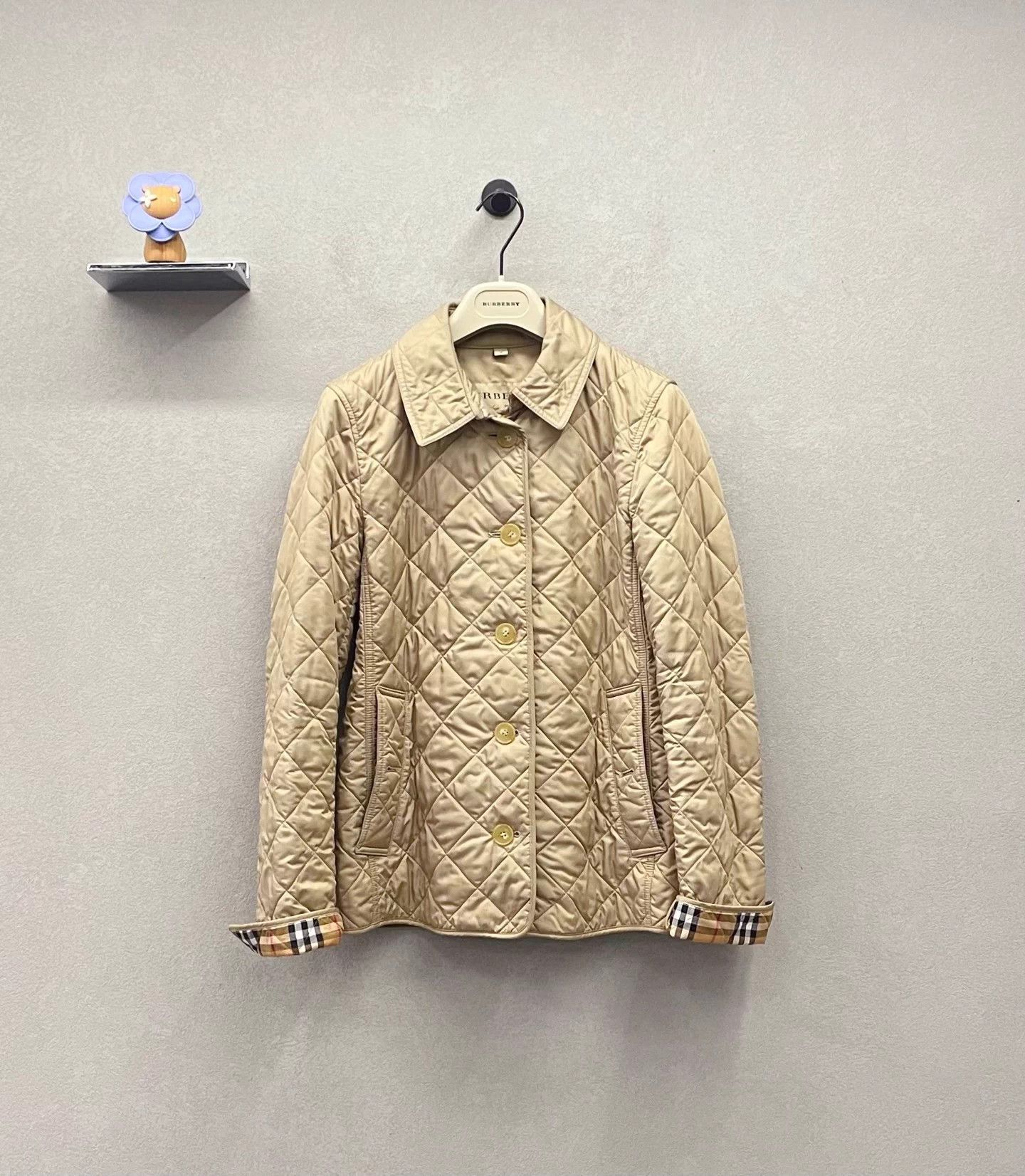 Burberry Burberry Classic Khaki Cotton Puffer Jacket Size M Size M / US 6-8 / IT 42-44 - 1 Thumbnail