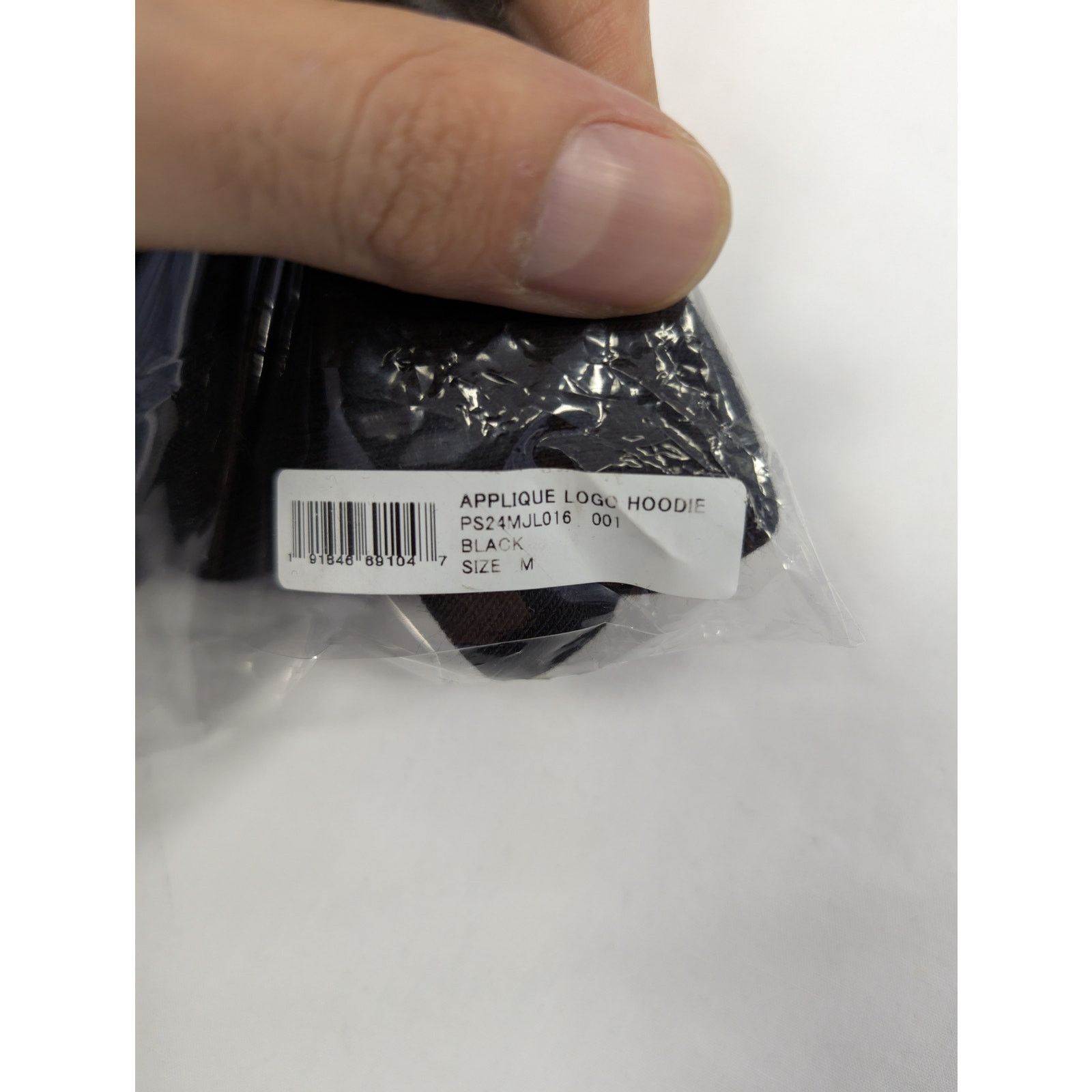 Amiri o1rshd1 Q:2 / Applique Logo Hoodie in Black Size US M / EU 48-50 / 2 - 22 Thumbnail