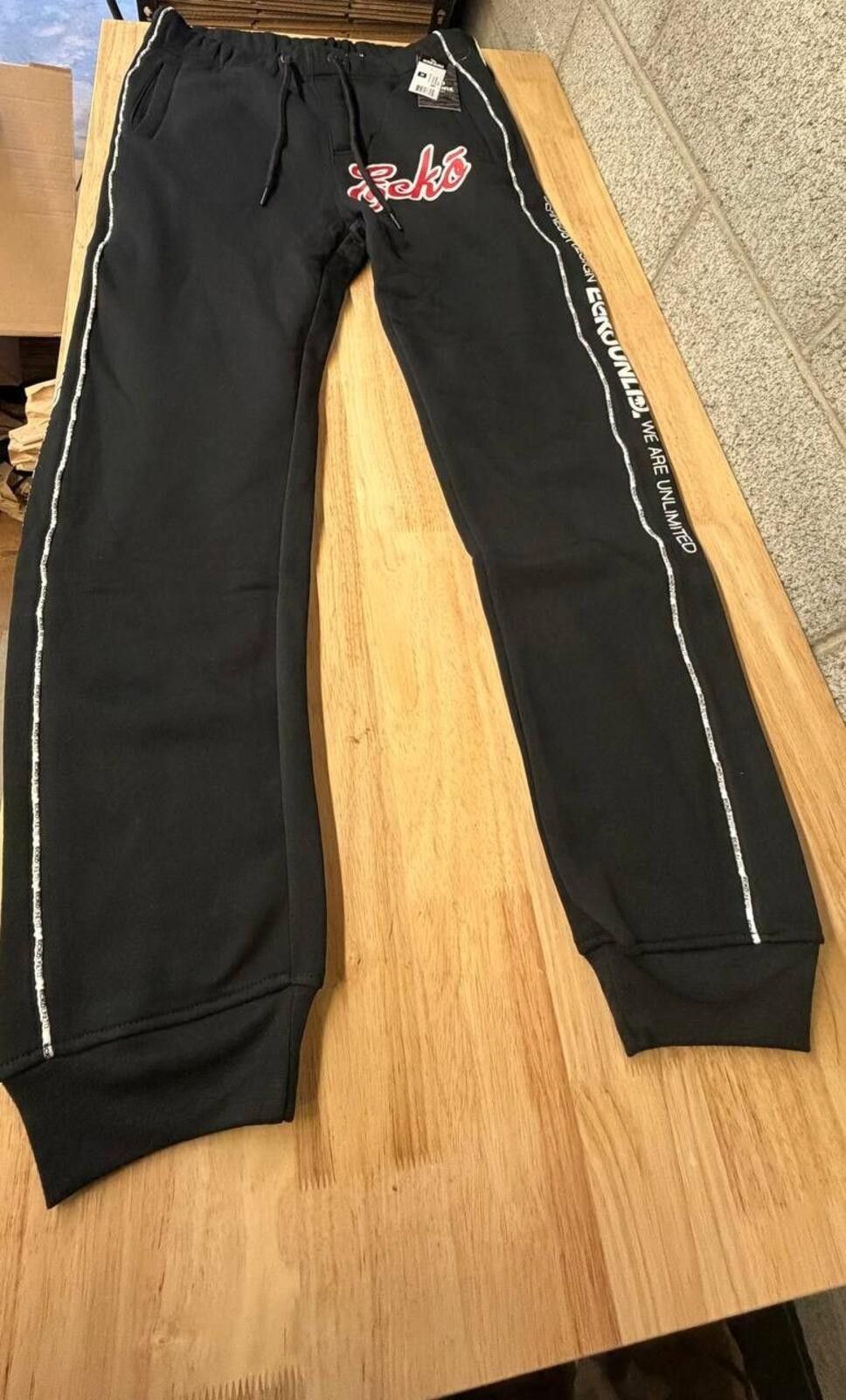 Ecko Unltd. 2020s Ecko Unltd Black Jogger Sweatpants Medium Streetwear Size US 32 / EU 48 - 1 Thumbnail