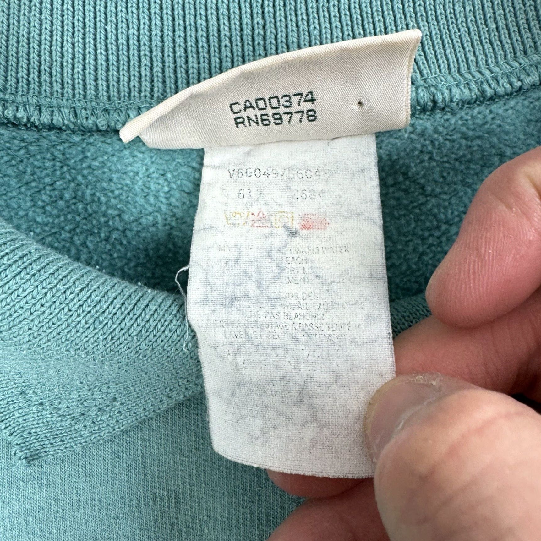 Northern Reflections VINTAGE Northern Reflections Sweatshirt Womens Large Green Collar Embroidered Rose 90s Shirt Size L / US 10 / IT 46 - 6 Thumbnail