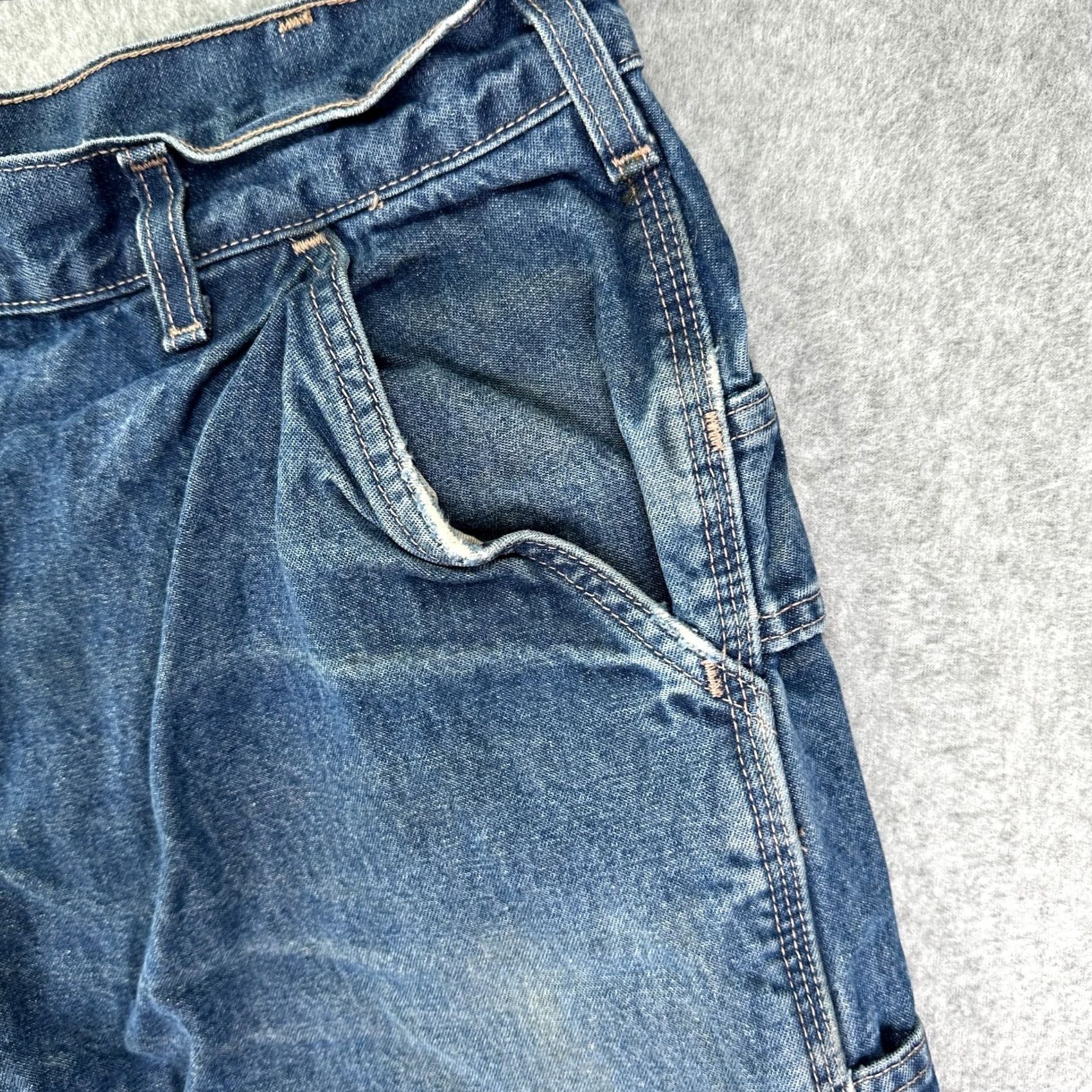 Carhartt Carhartt Jeans Blue Men 38X34 Original Fit Denim Distressed Straight 5-Pocket Button Closure FR Mexico Made In provenance? Size US 38 / EU 54 - 5 Thumbnail
