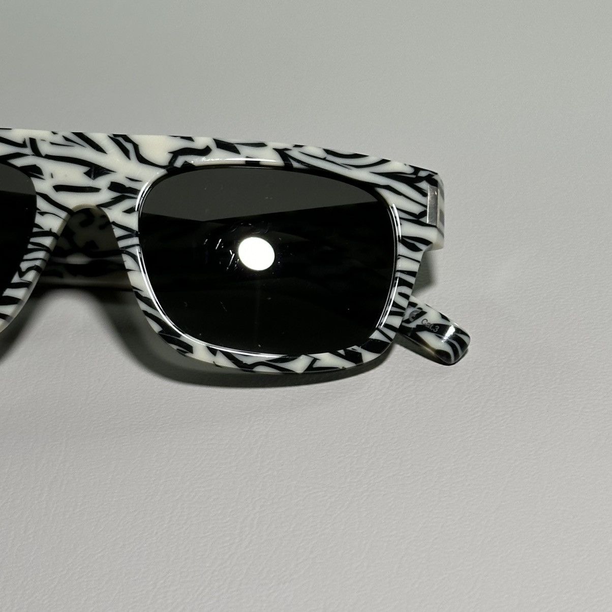 Saint Laurent Paris Saint Laurent SL 293 Square-Frame Sunglasses Size ONE SIZE - 9 Thumbnail