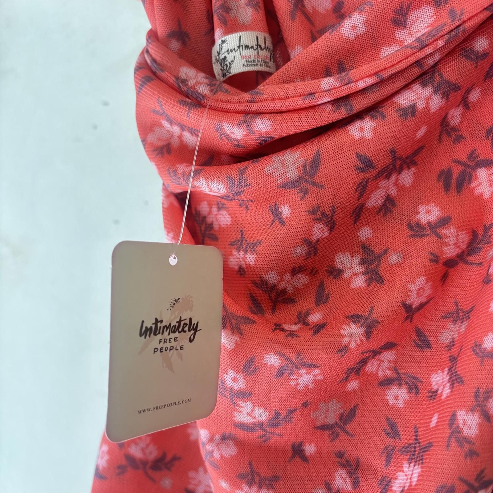 Free People Free People Red Floral Ruched Mini Dress Size M / US 6-8 / IT 42-44 - 4 Thumbnail