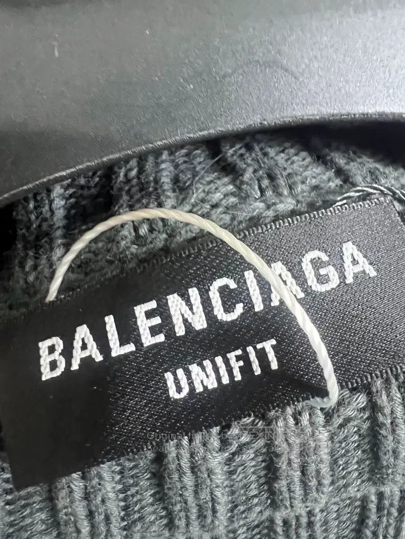 Balenciaga Balenciaga Printed Logo Sweater Size US S / EU 44-46 / 1 - 3 Thumbnail