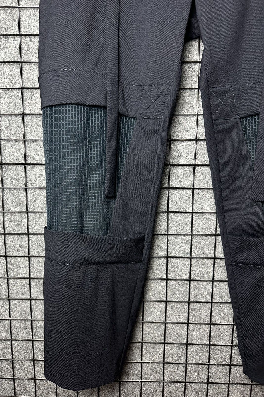 Hussein Chalayan Chalayan SS 18 Designer Mesh Insert Woollen Pants Size 52 Size US 36 / EU 52 - 4 Thumbnail